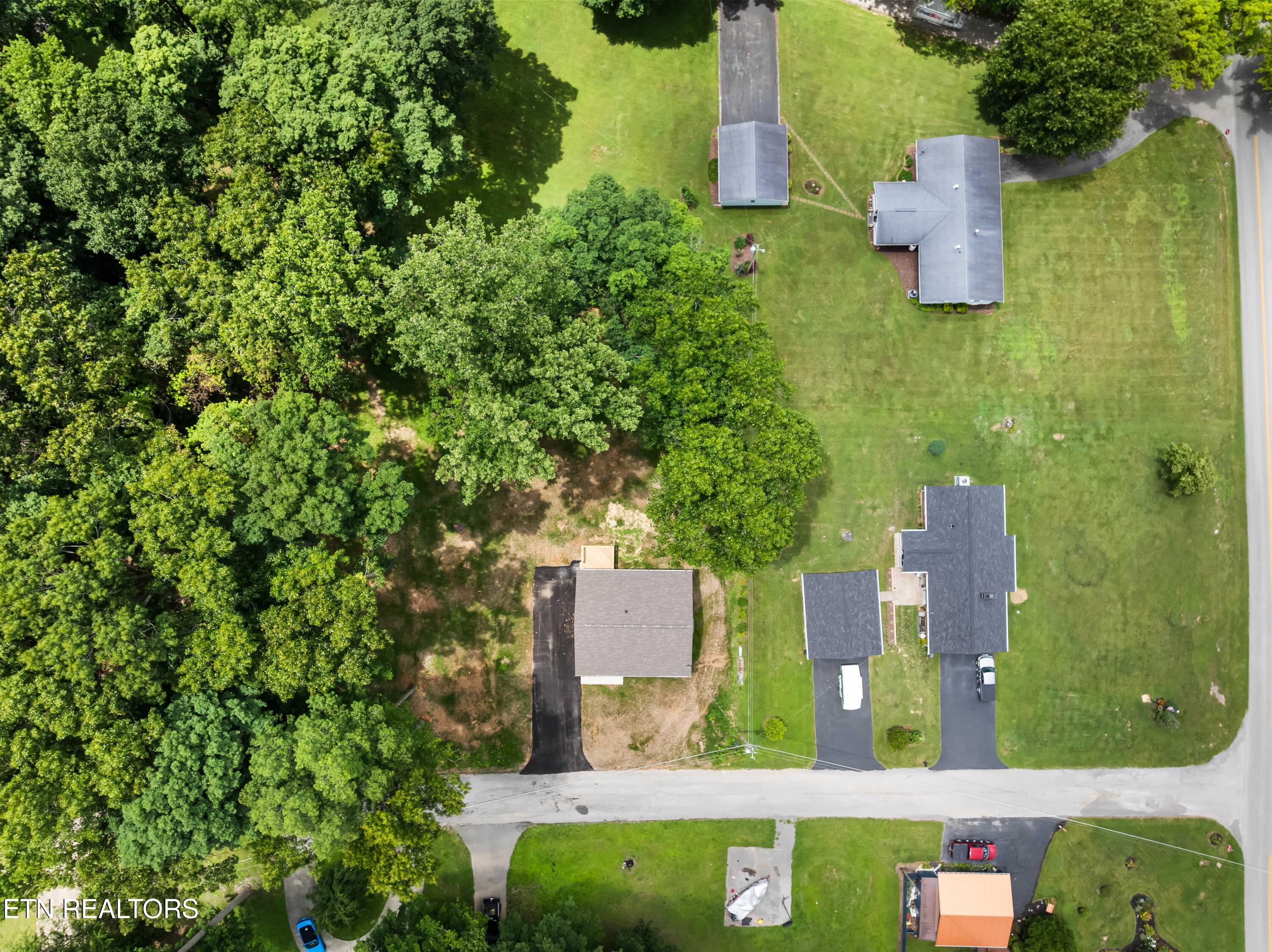 391 Summit Drive Speedwell TN 37870