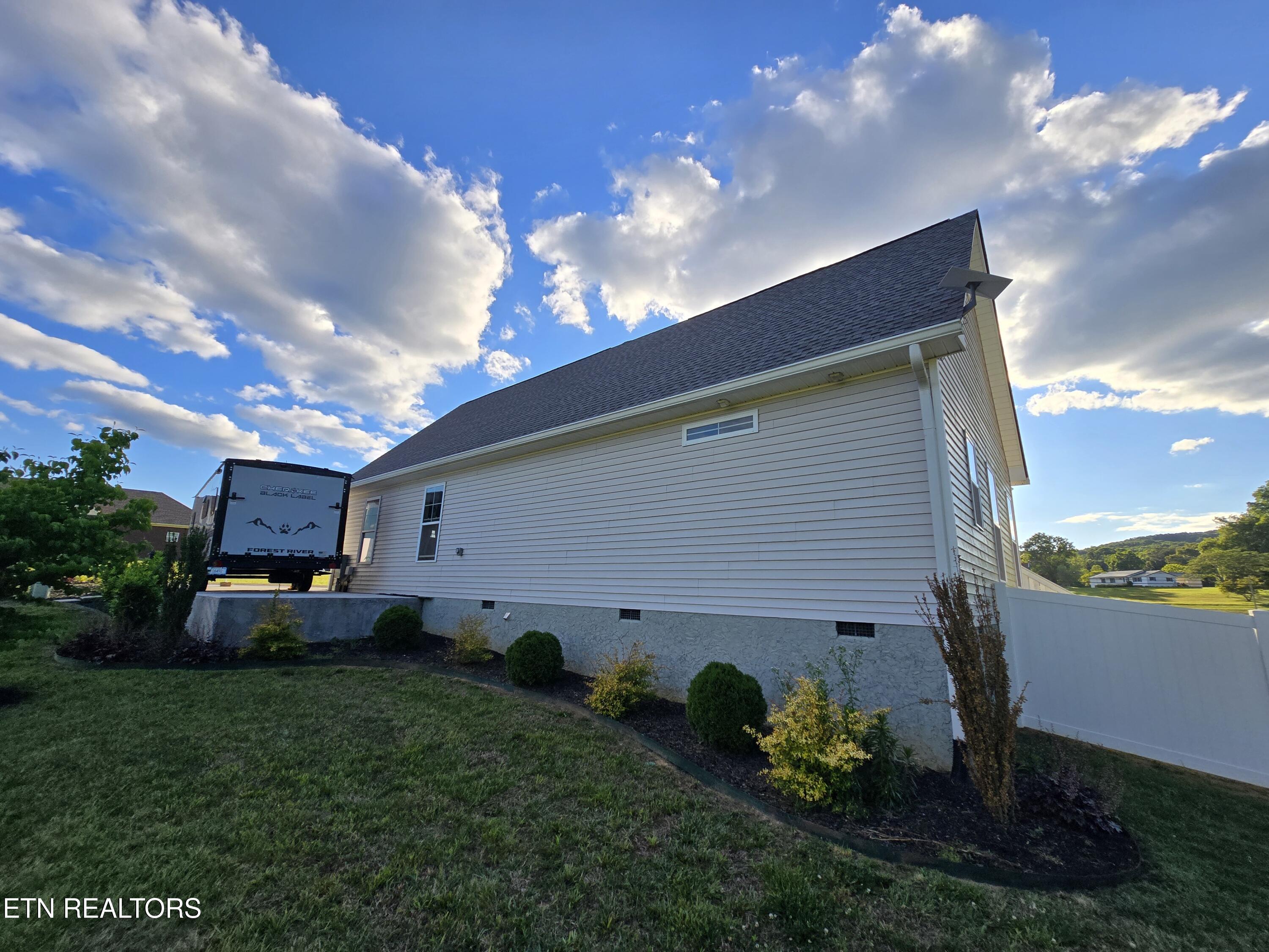 524 Shields Crossing Drive Bean Station TN 37708