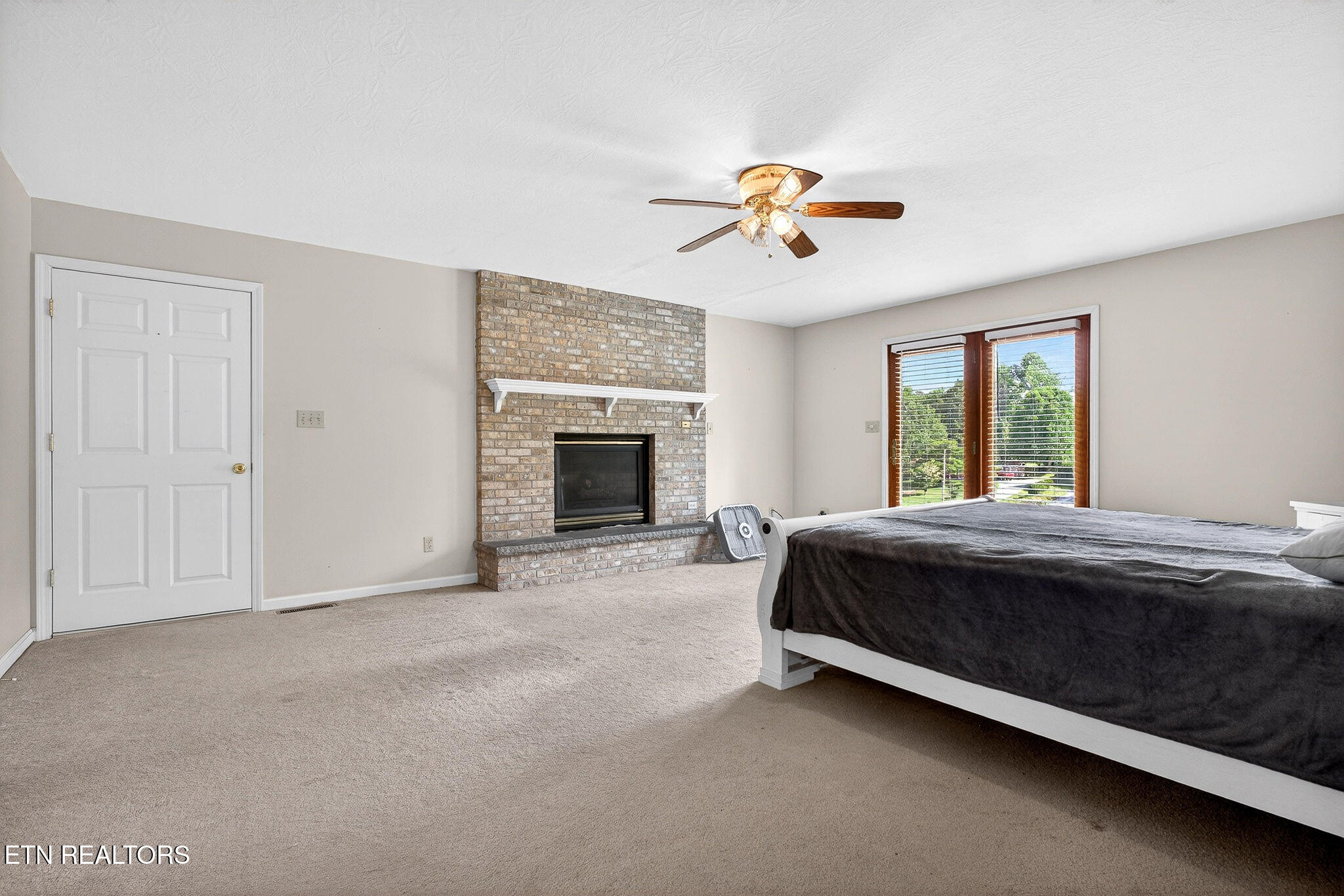 1396 N York Highway Jamestown TN 38556