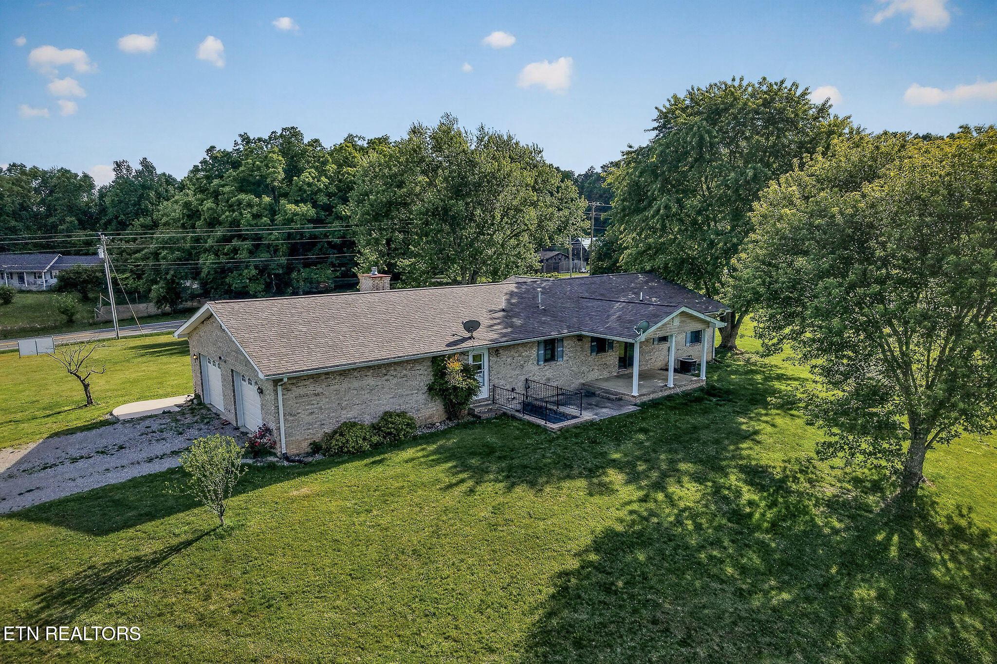 1396 N York Highway Jamestown TN 38556
