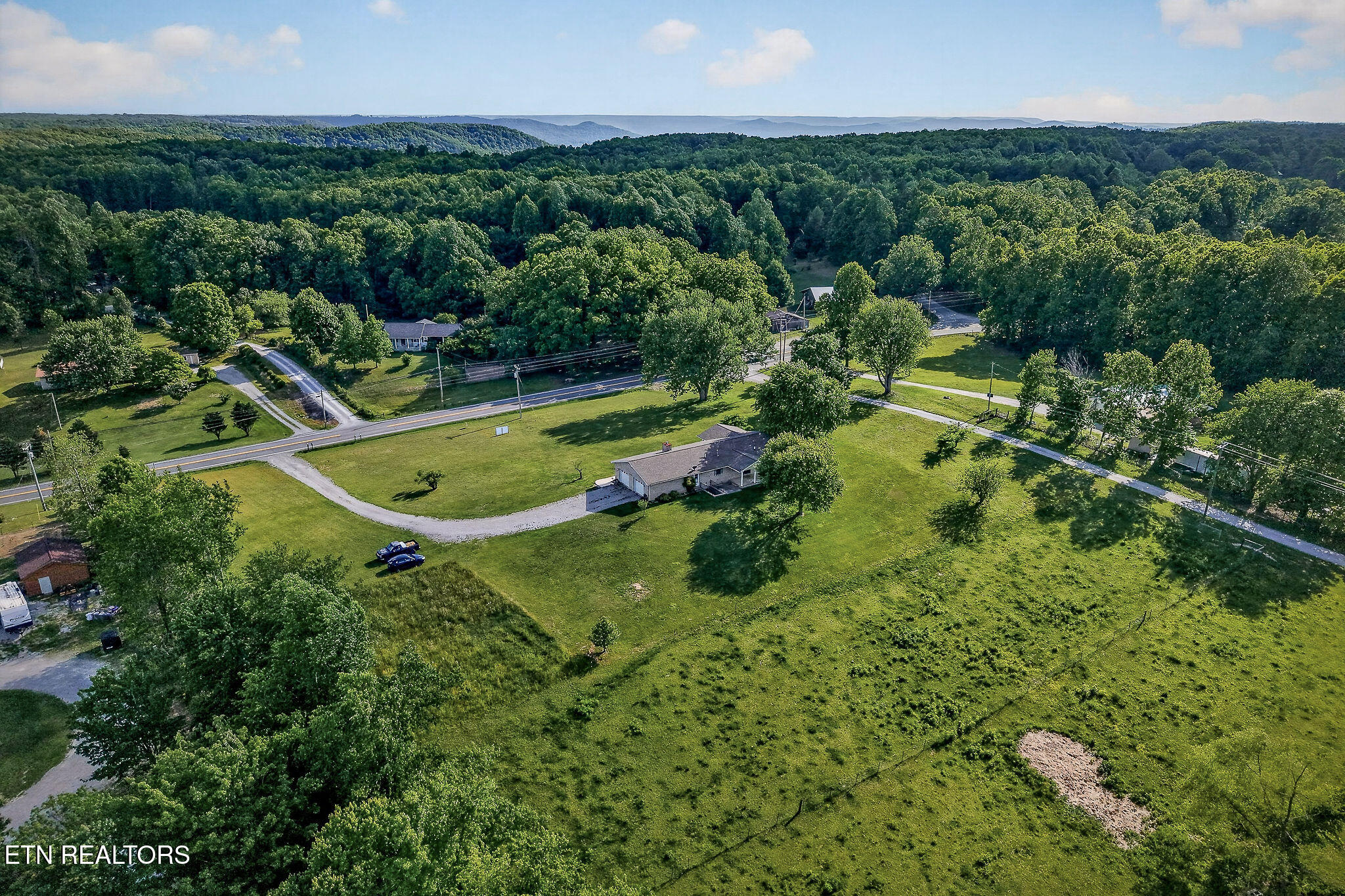 1396 N York Highway Jamestown TN 38556
