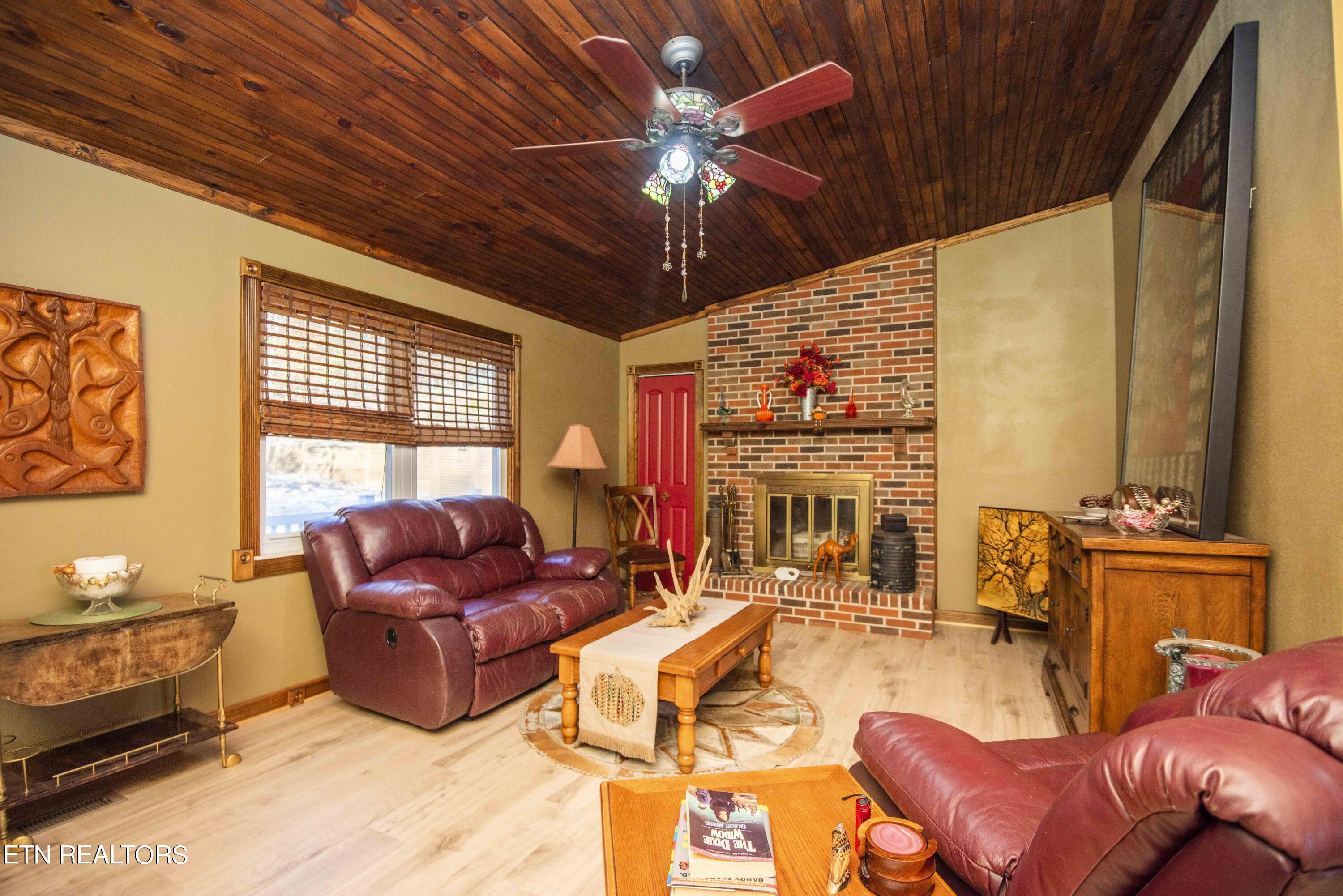 245 Lakeshore Vista Drive Kingston TN 37763