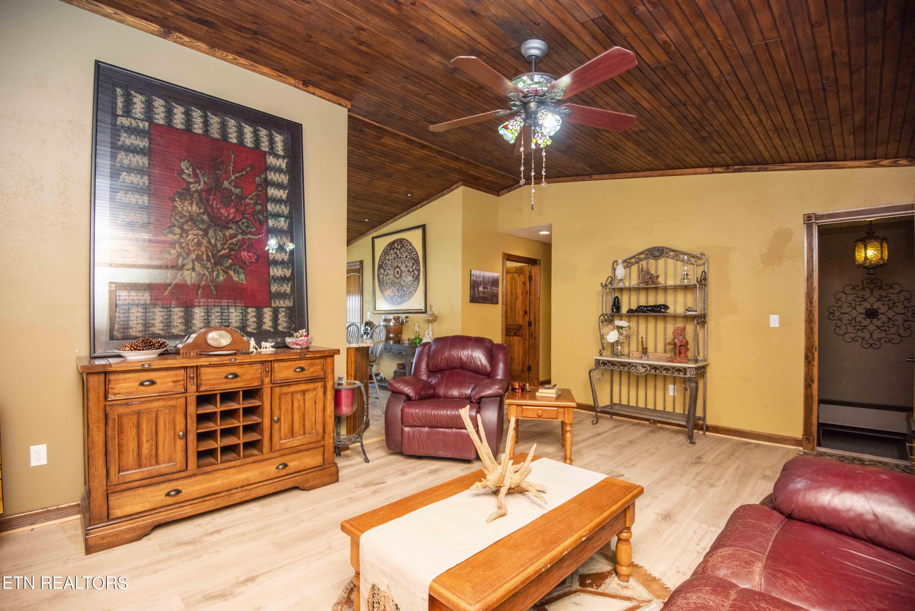 245 Lakeshore Vista Drive Kingston TN 37763
