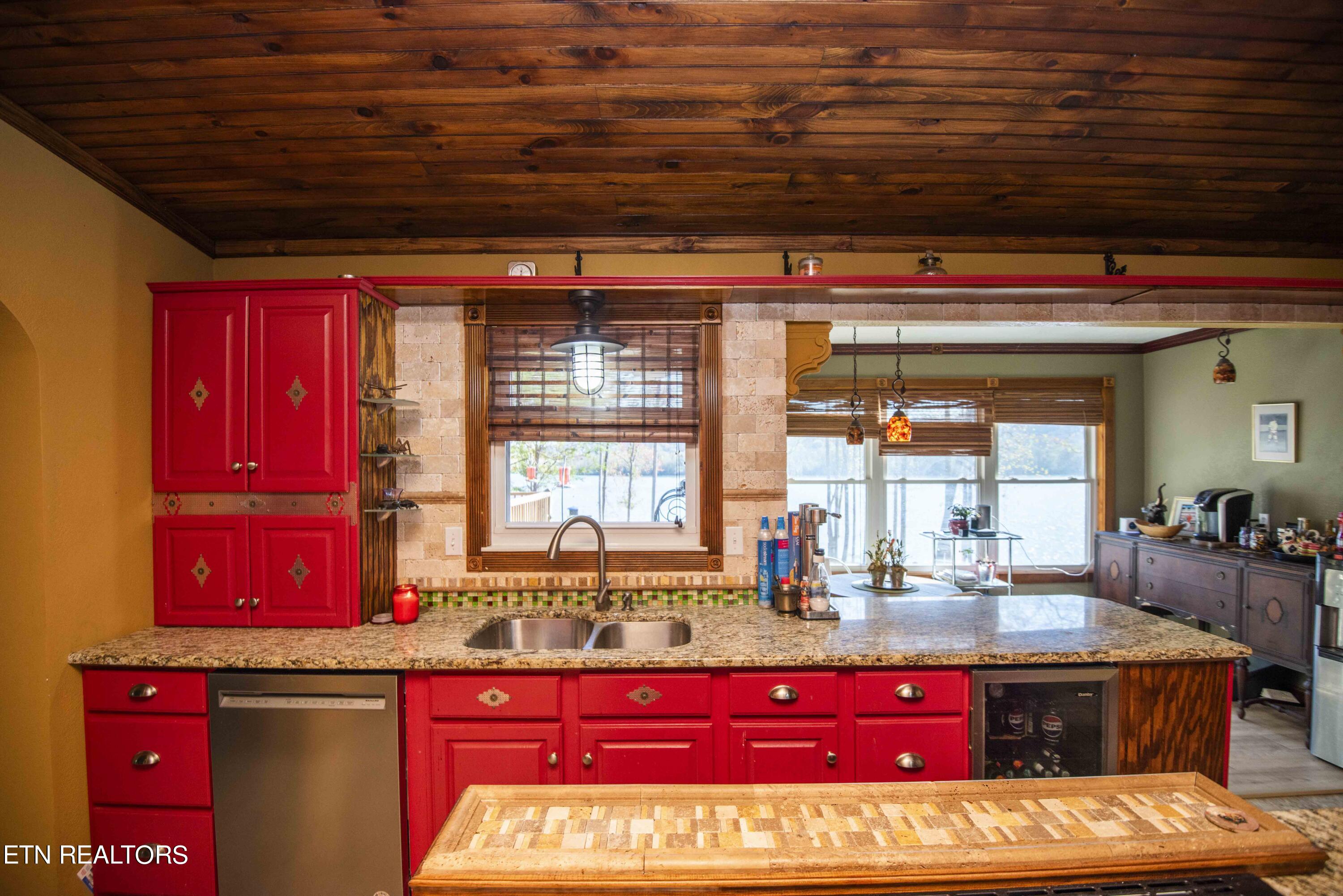 245 Lakeshore Vista Drive Kingston TN 37763
