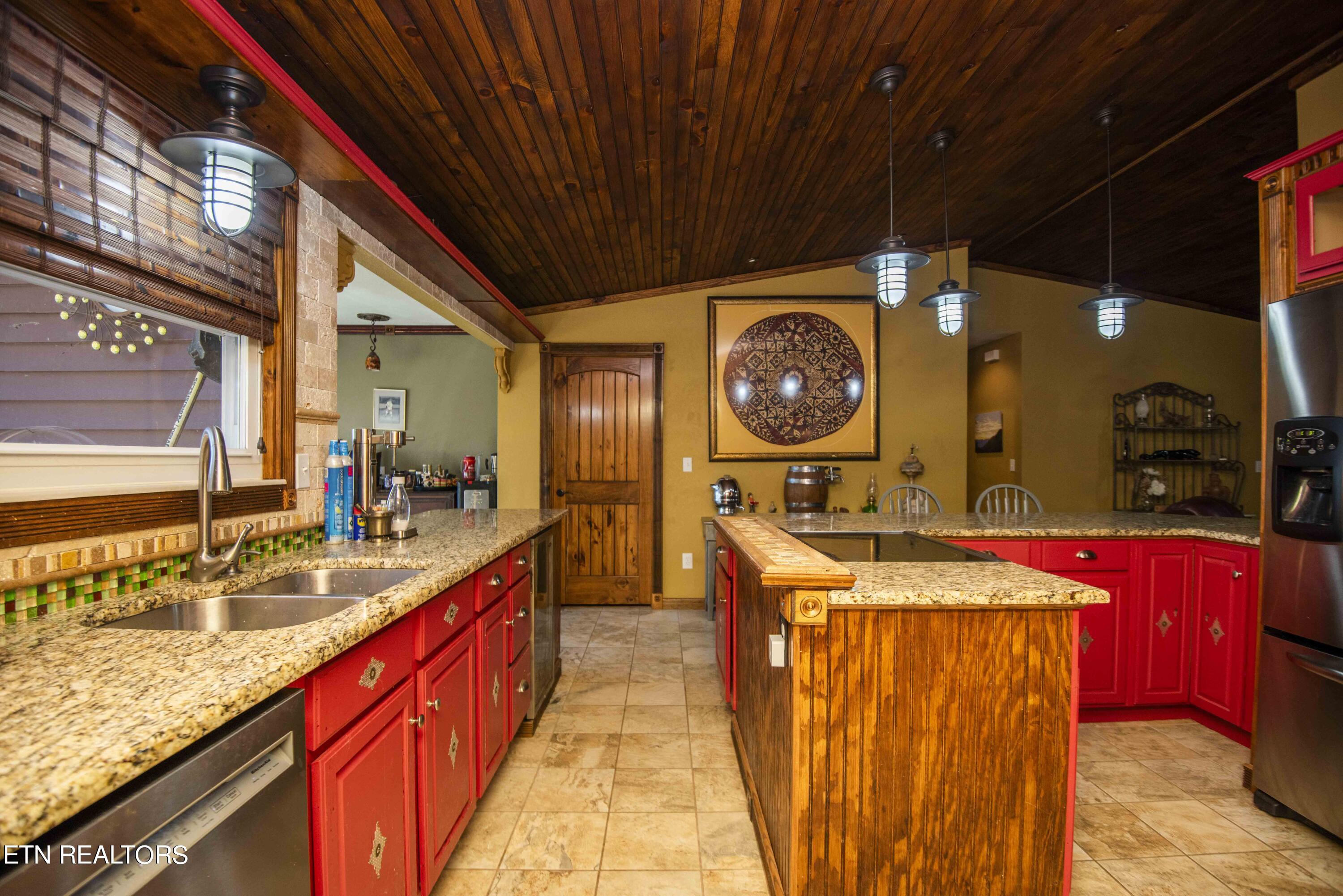 245 Lakeshore Vista Drive Kingston TN 37763