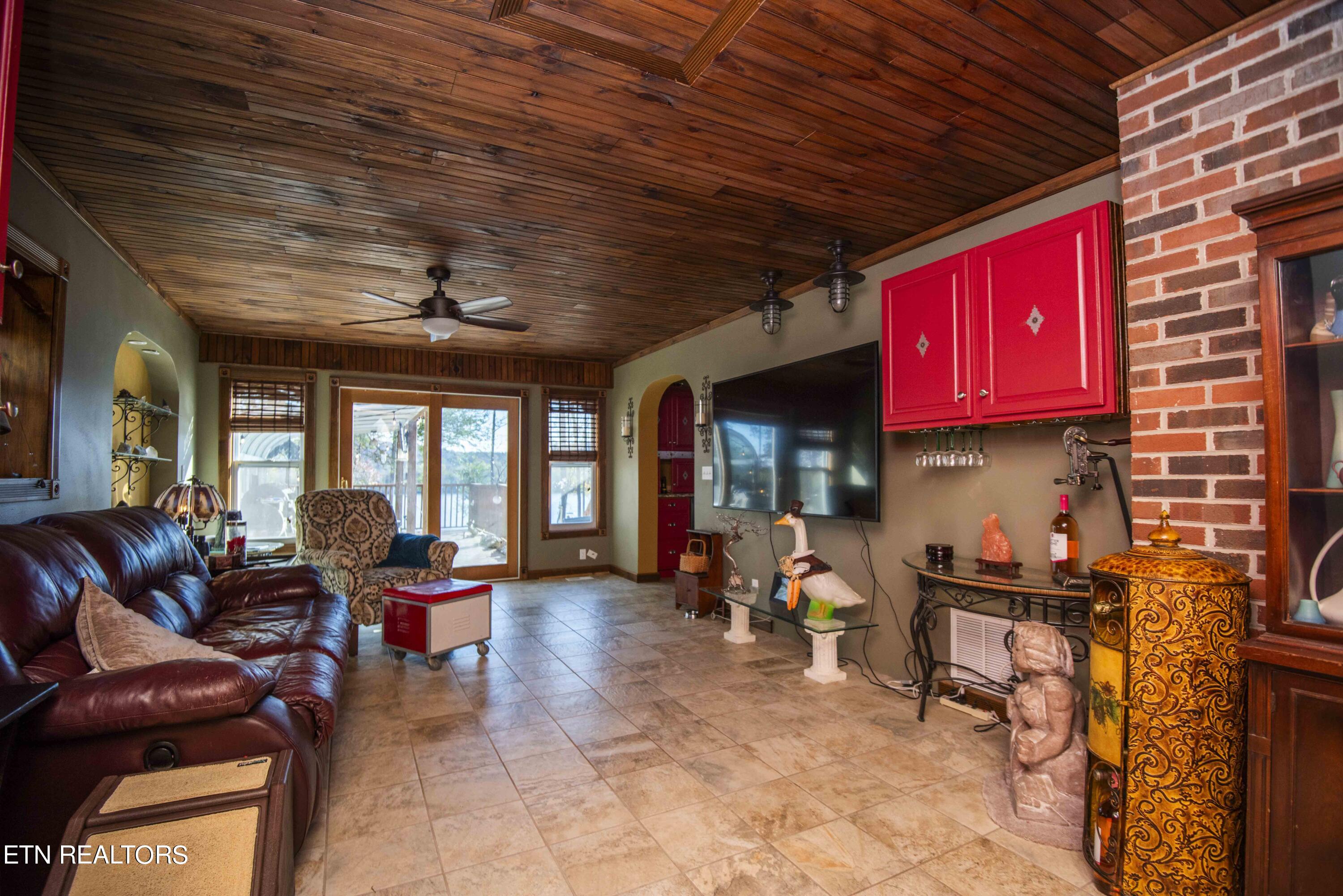 245 Lakeshore Vista Drive Kingston TN 37763