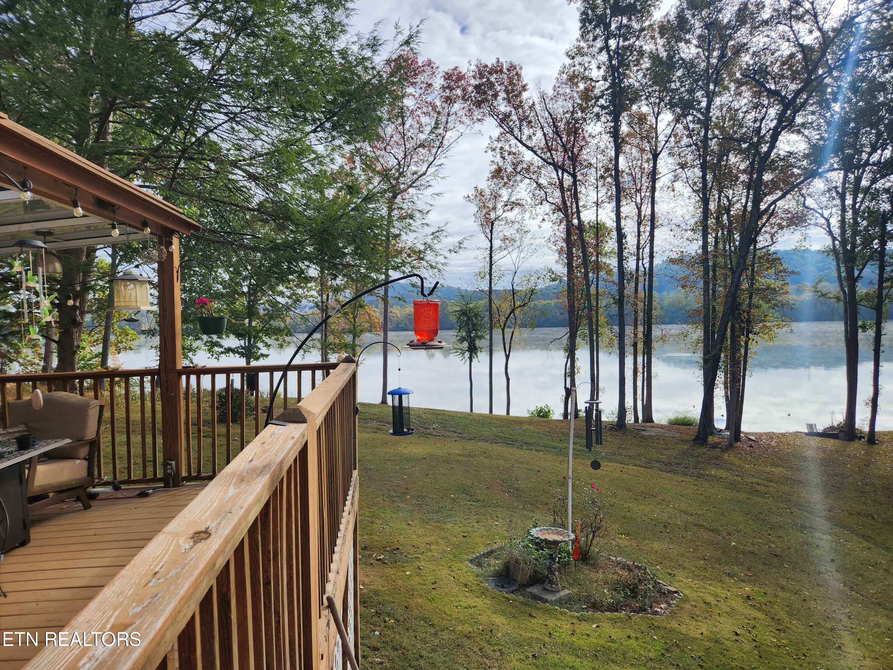 245 Lakeshore Vista Drive Kingston TN 37763