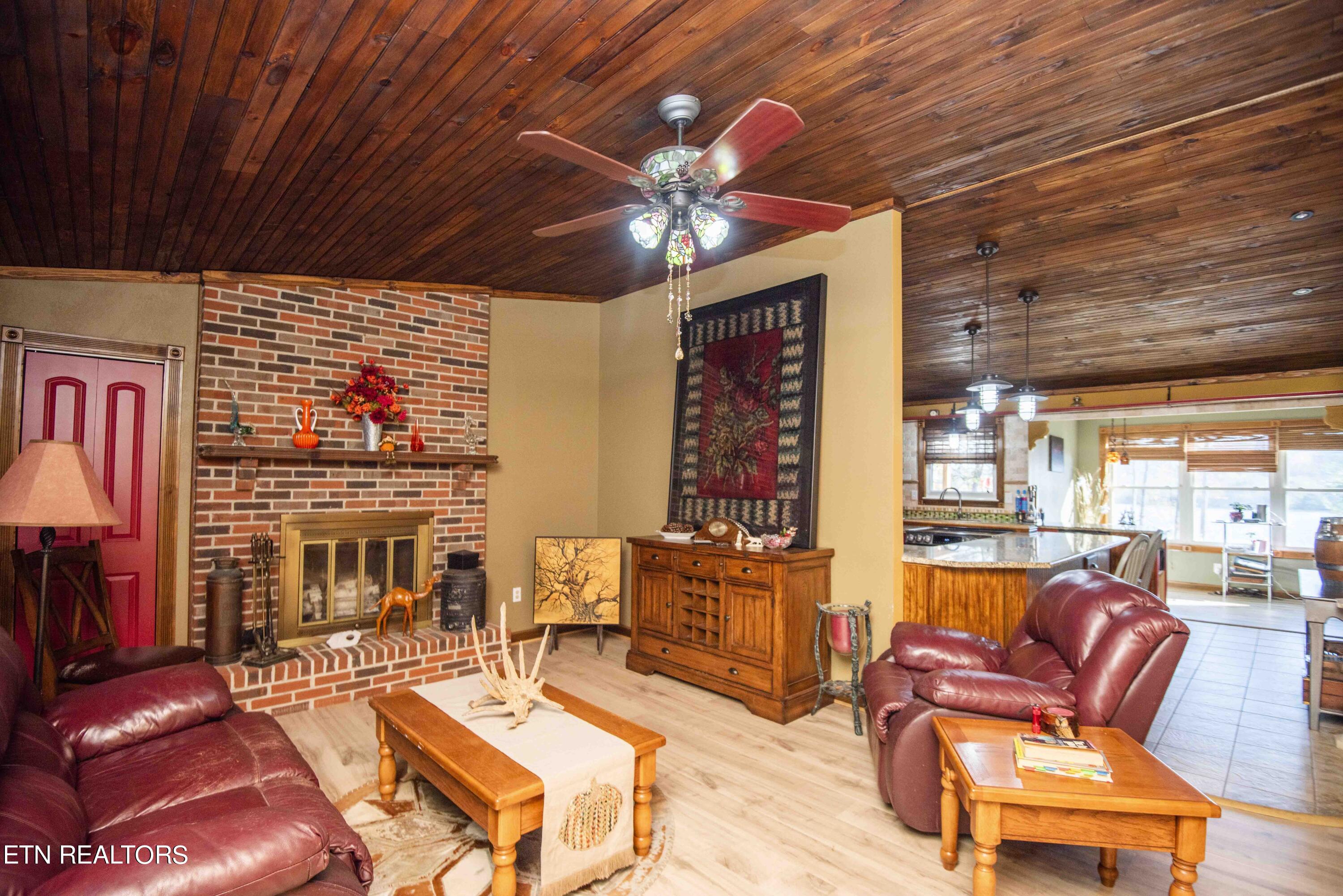 245 Lakeshore Vista Drive Kingston TN 37763