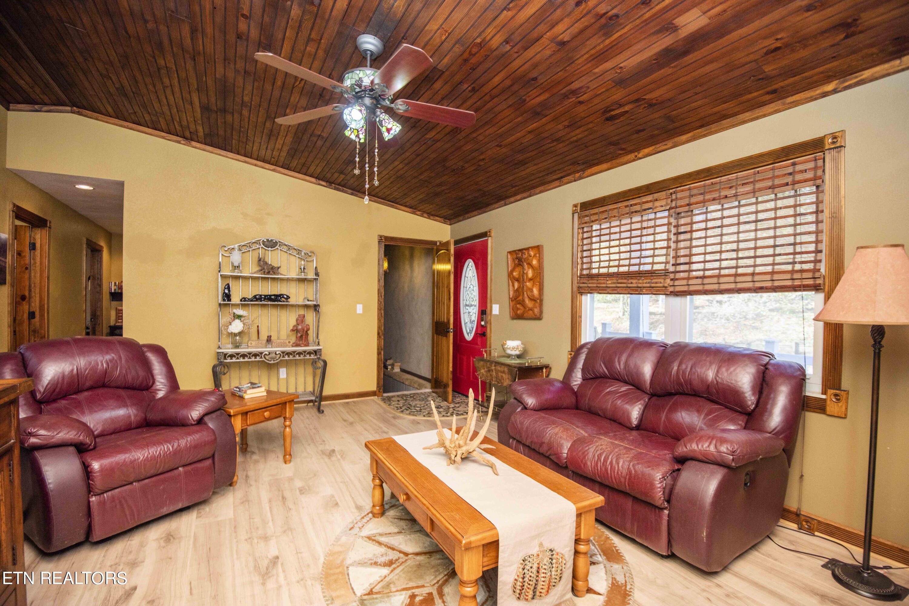 245 Lakeshore Vista Drive Kingston TN 37763
