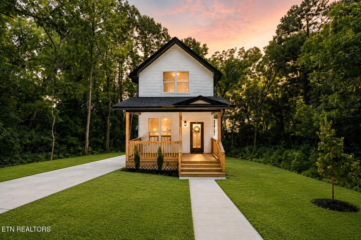3323 Savoy Street Knoxville TN 37921