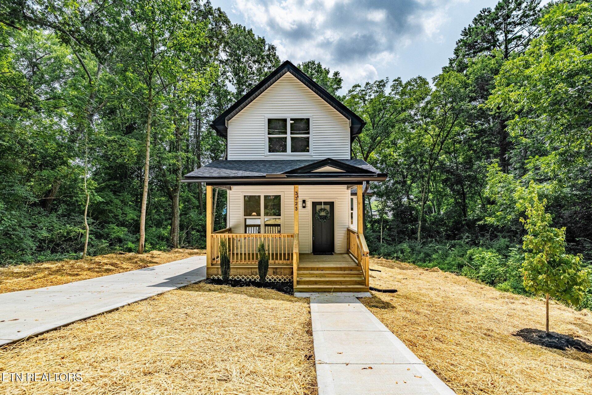 3323 Savoy Street Knoxville TN 37921