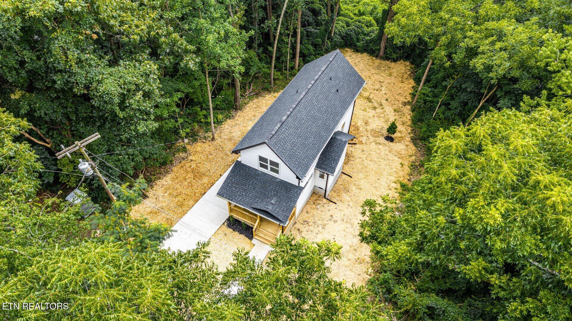 3323 Savoy Street Knoxville TN 37921