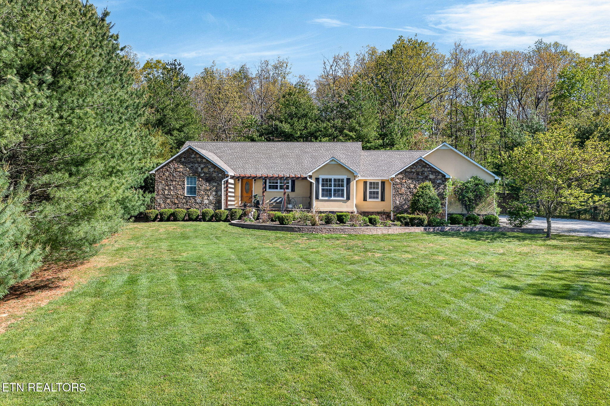 41 Tower Place Monterey TN 38574