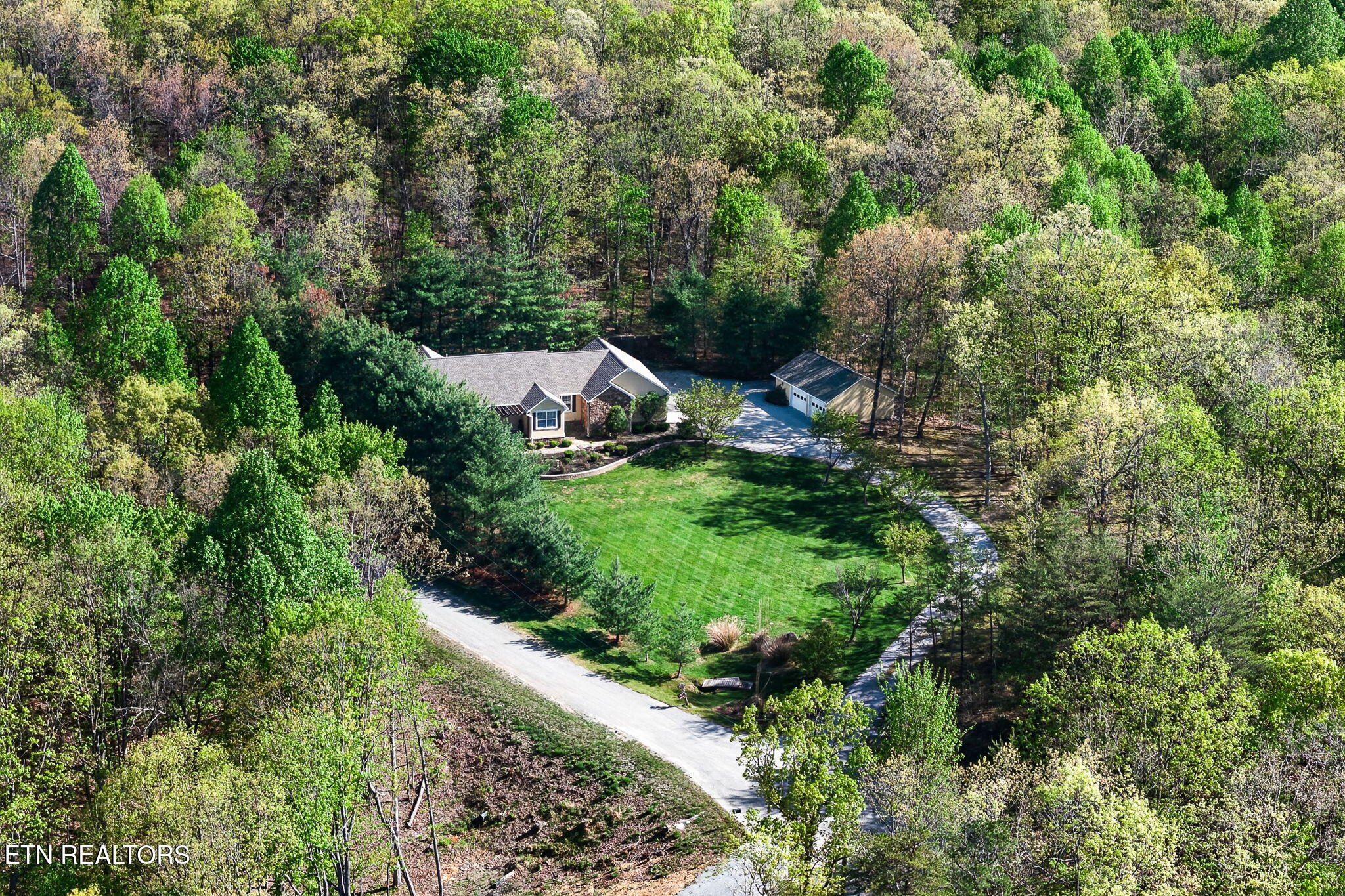 41 Tower Place Monterey TN 38574