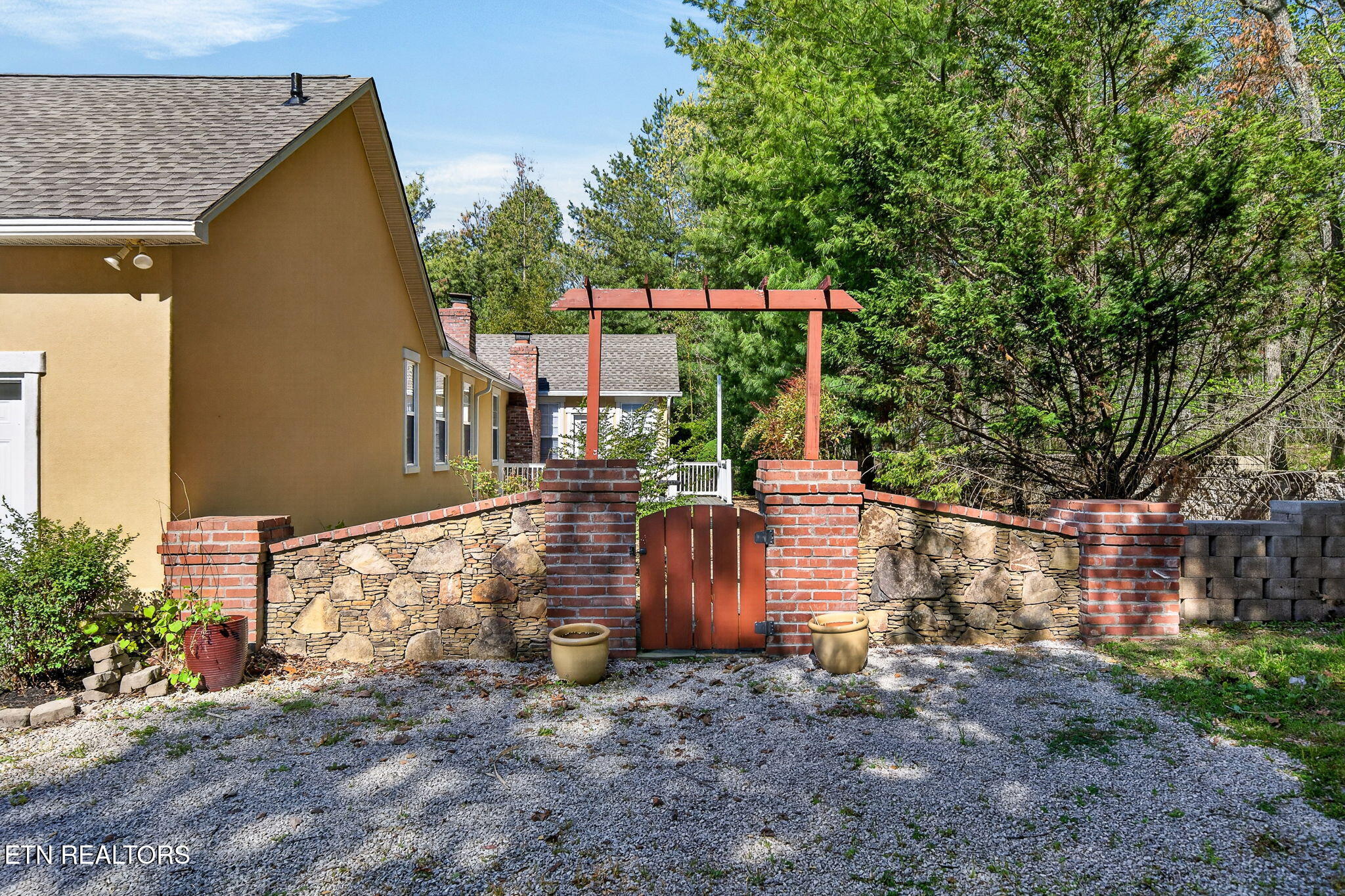 41 Tower Place Monterey TN 38574