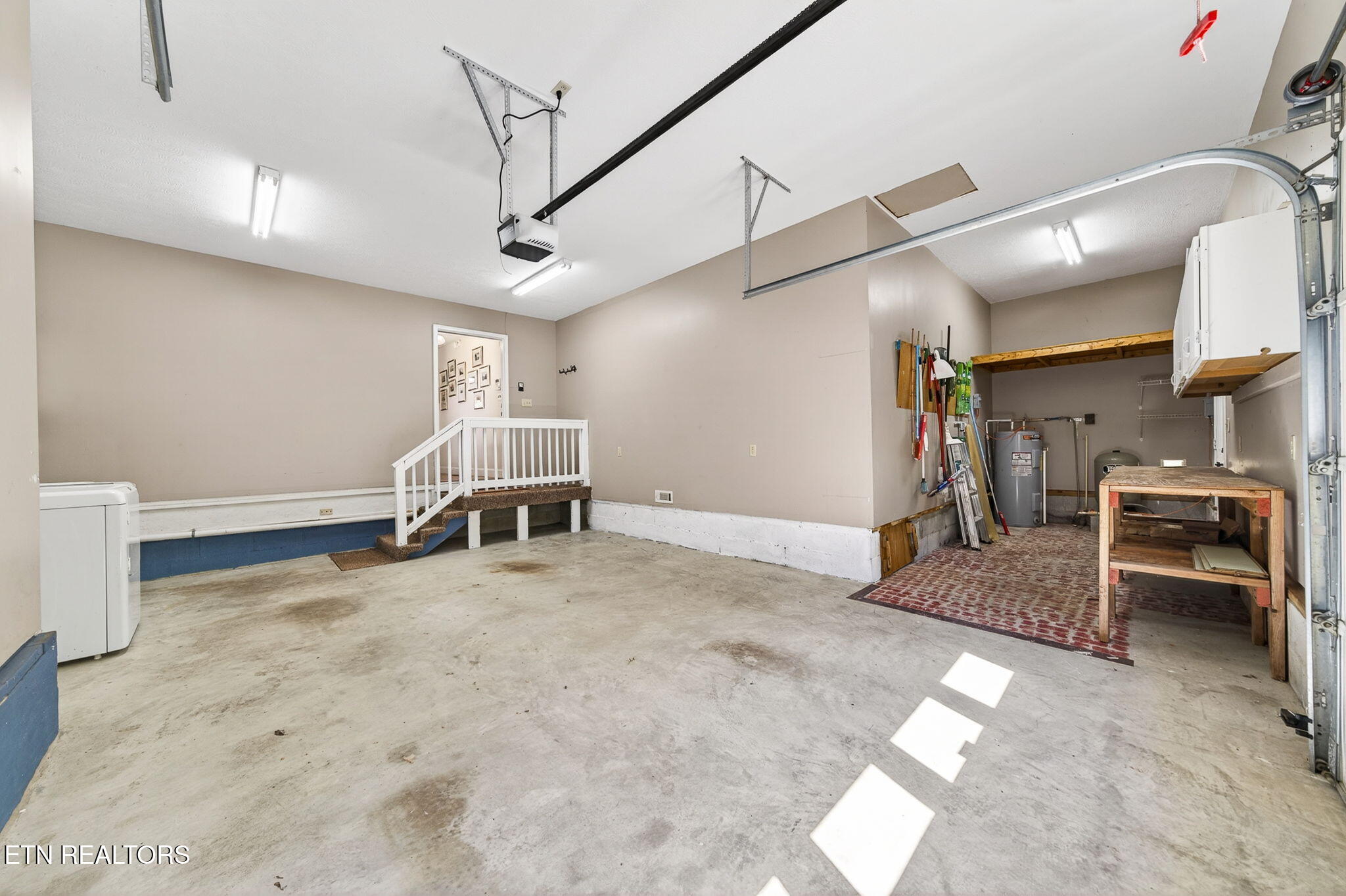 41 Tower Place Monterey TN 38574