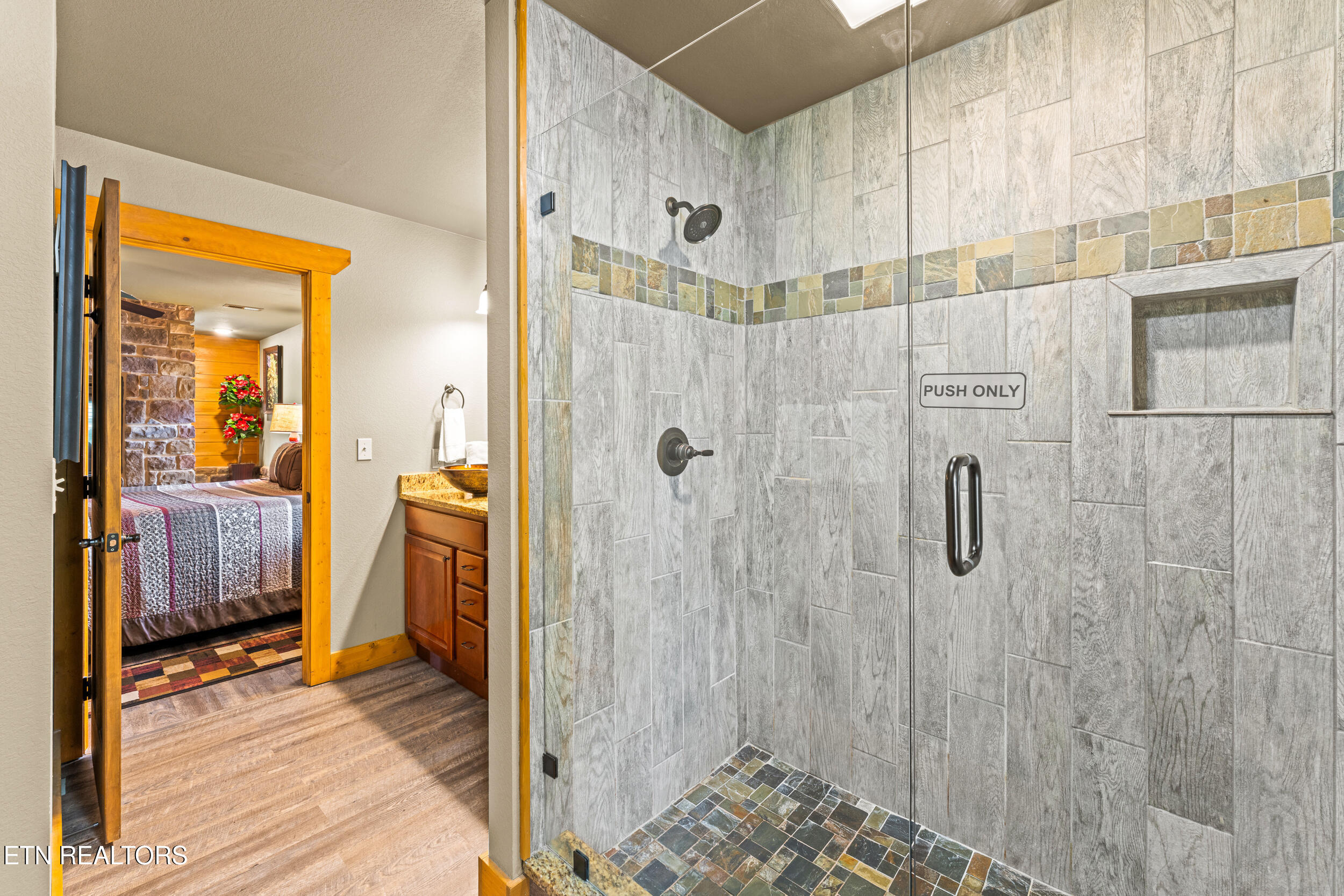 1123 Anastasia Way Gatlinburg TN 37738