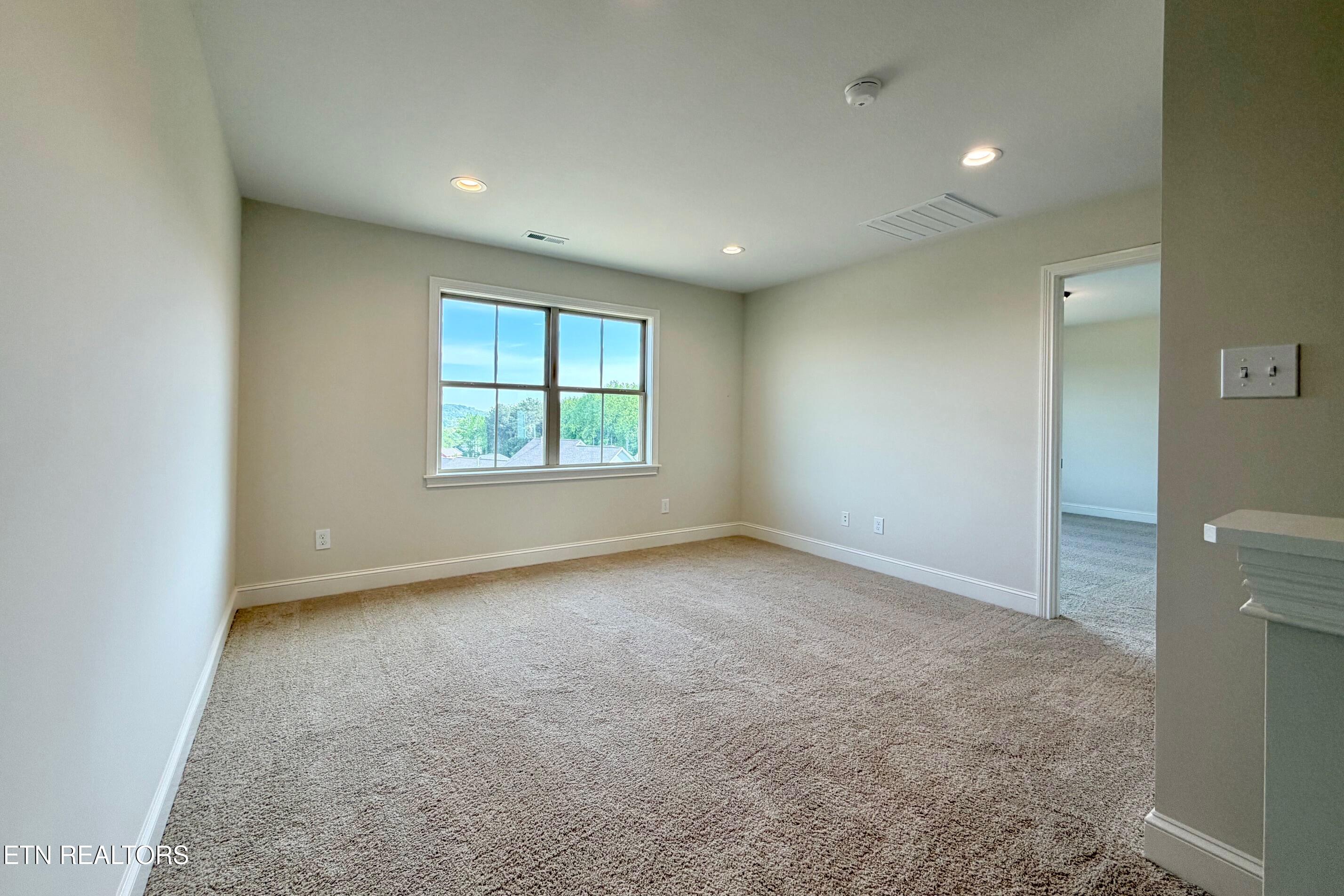 8927 Queensdale Lane Knoxville TN 37924