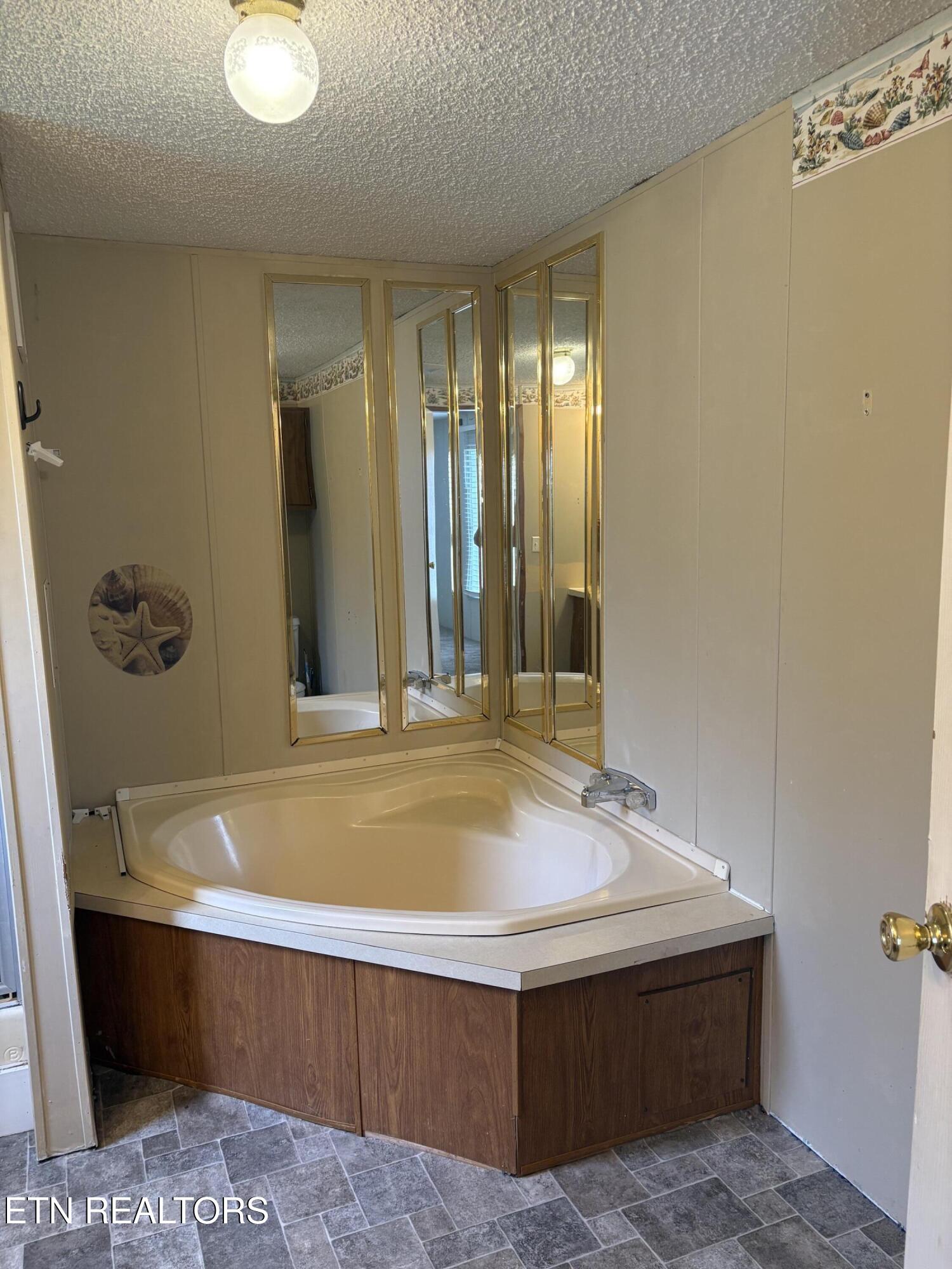 1141 NE Tasso Lane Cleveland TN 37312