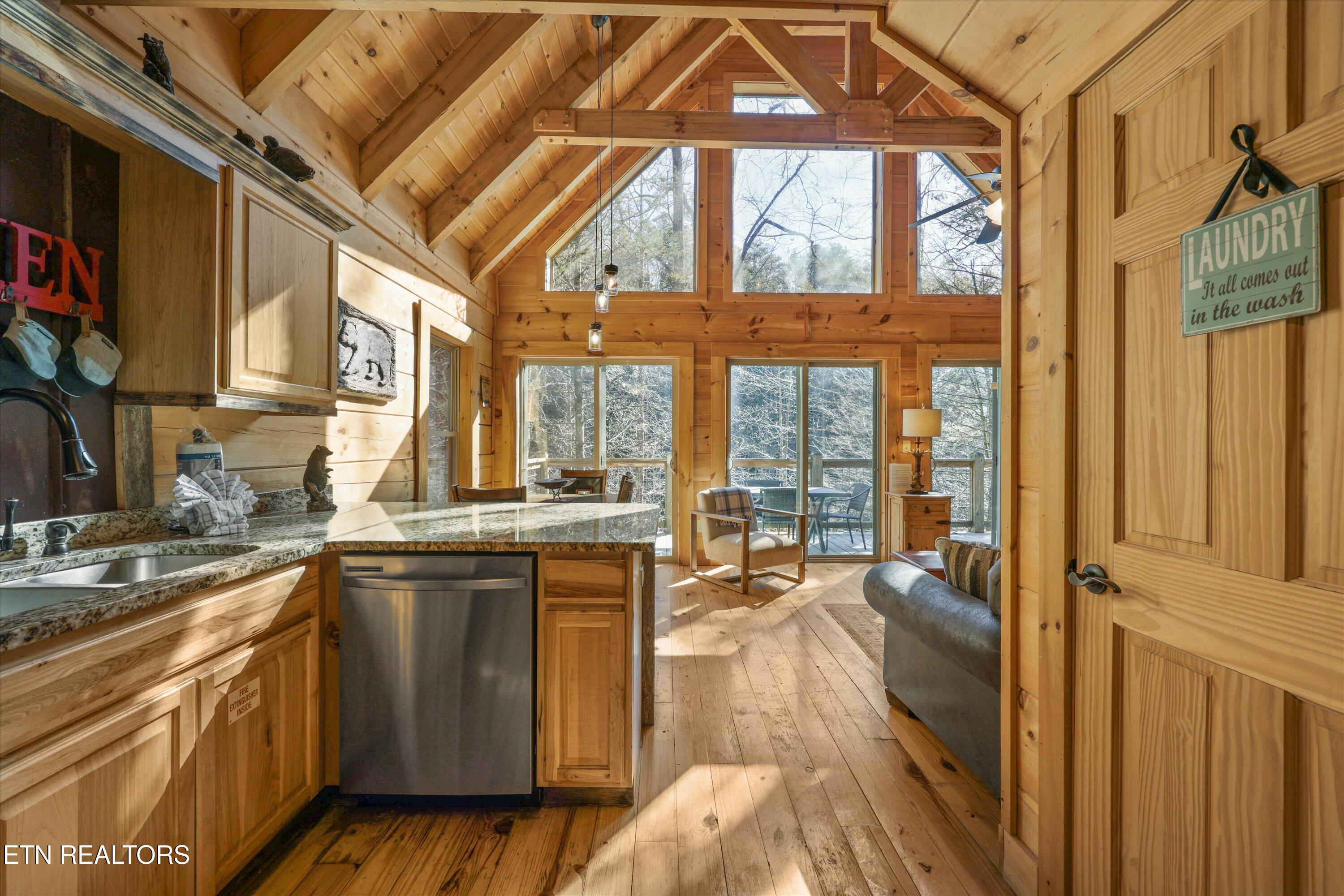 253 Cartertown Road Gatlinburg TN 37738