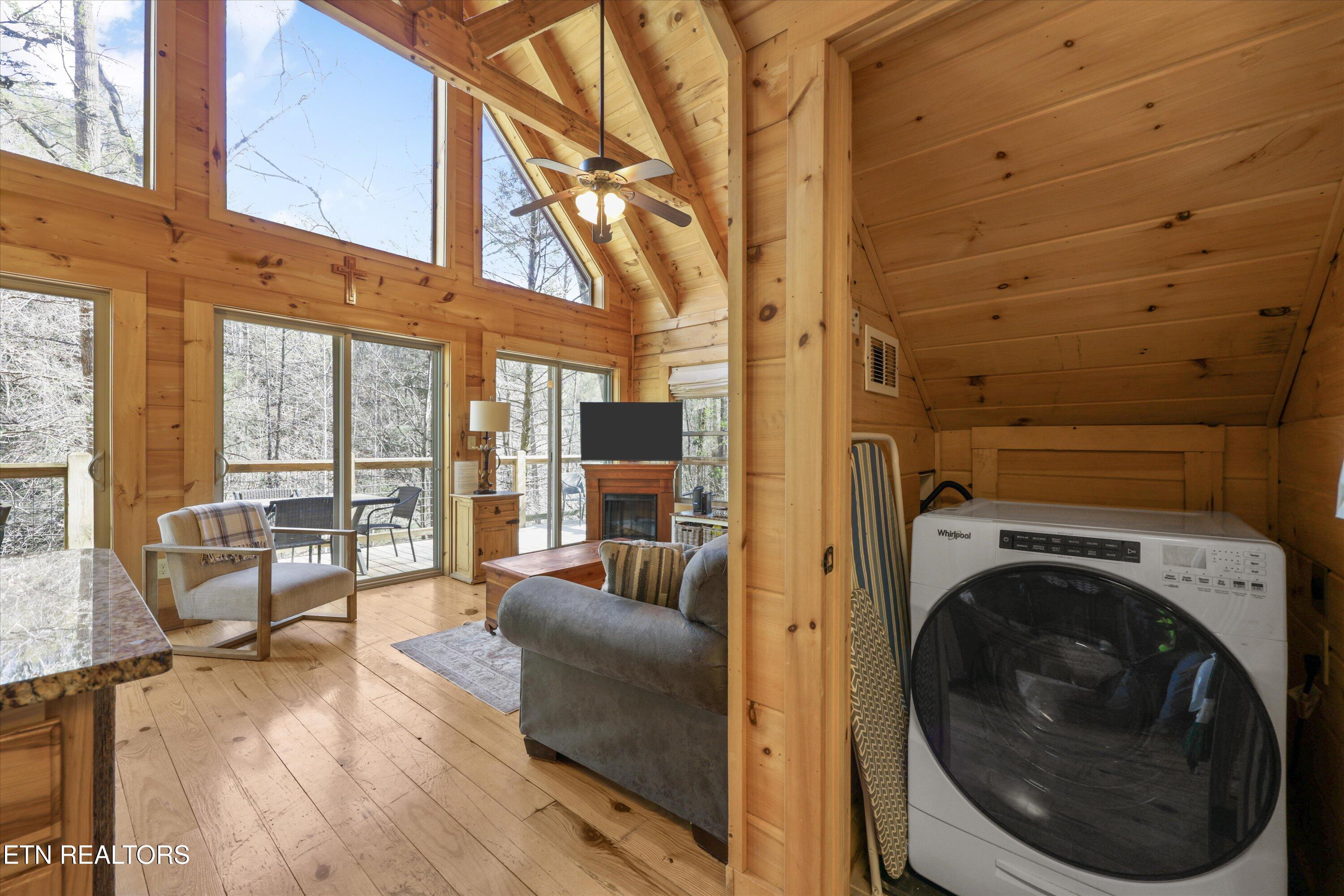 253 Cartertown Road Gatlinburg TN 37738