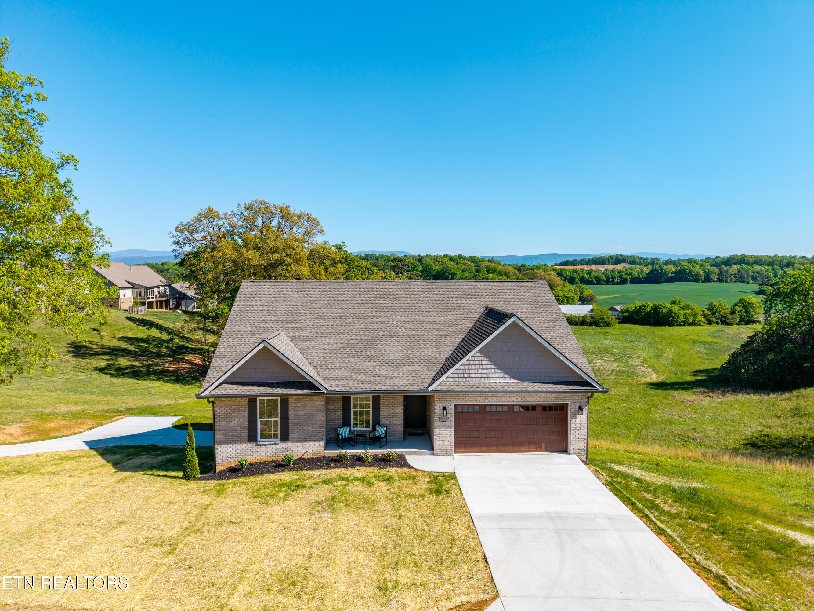 1509 Sally View Drive Friendsville TN 37737