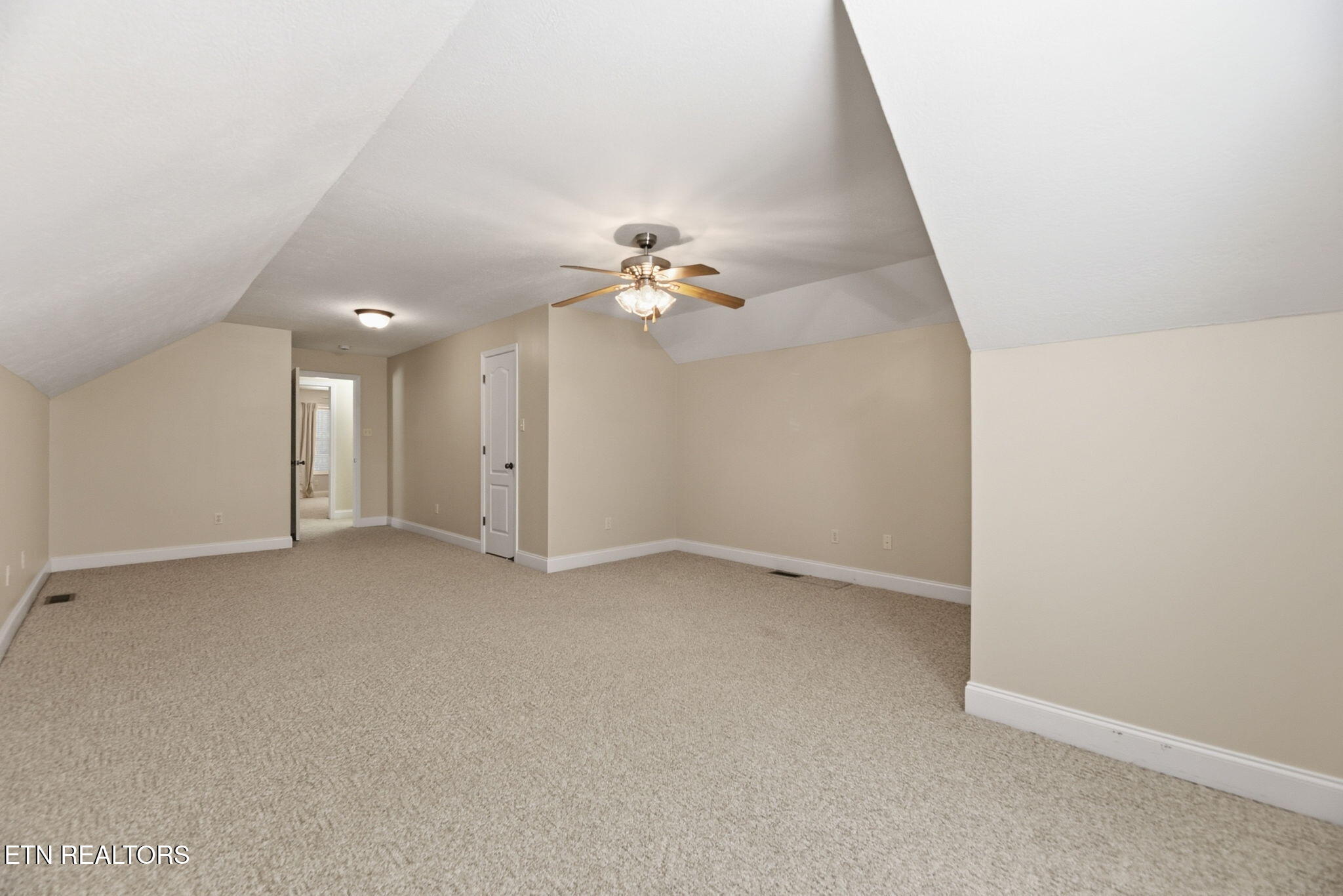 221 Sweetgum Lane Oak Ridge TN 37830