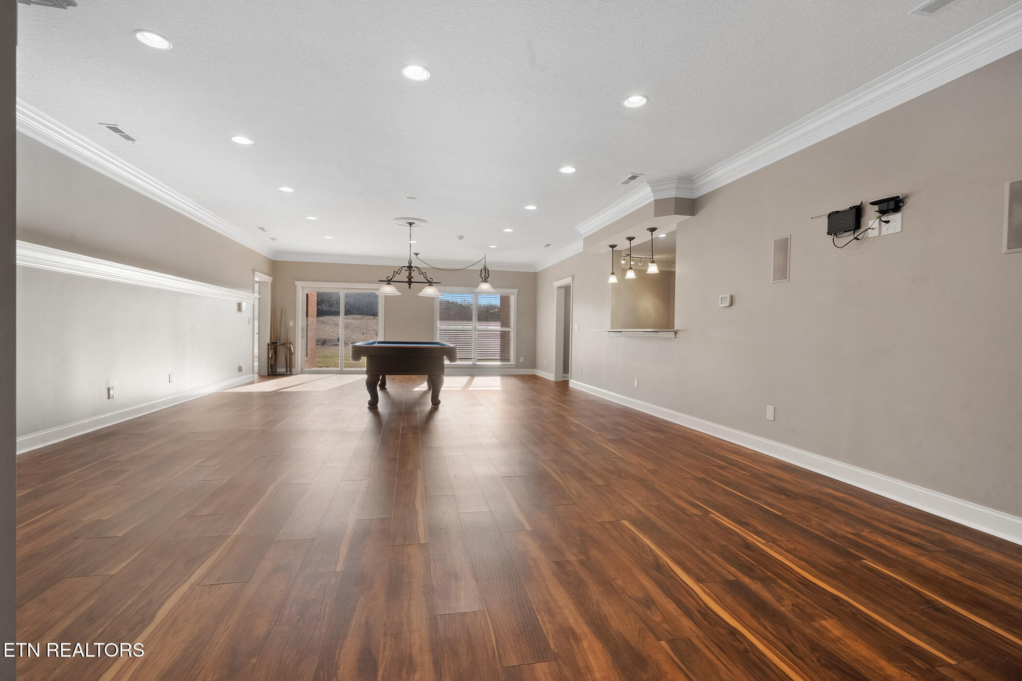 1811 Jordans Creek Way Sevierville TN 37876