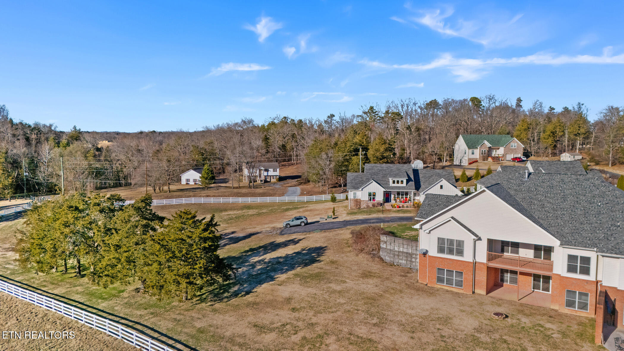 1811 Jordans Creek Way Sevierville TN 37876