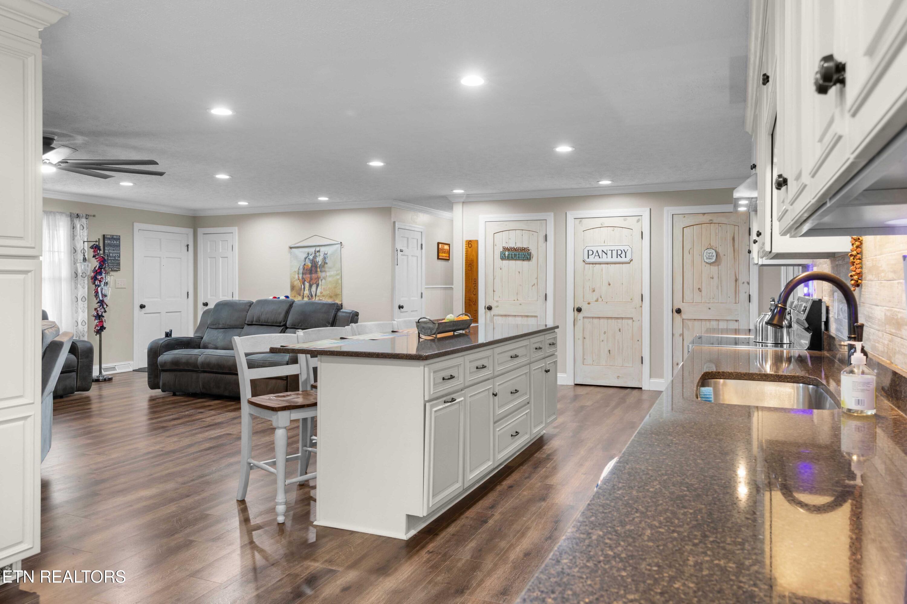 149 Woodson Lane Lafollette TN 37766
