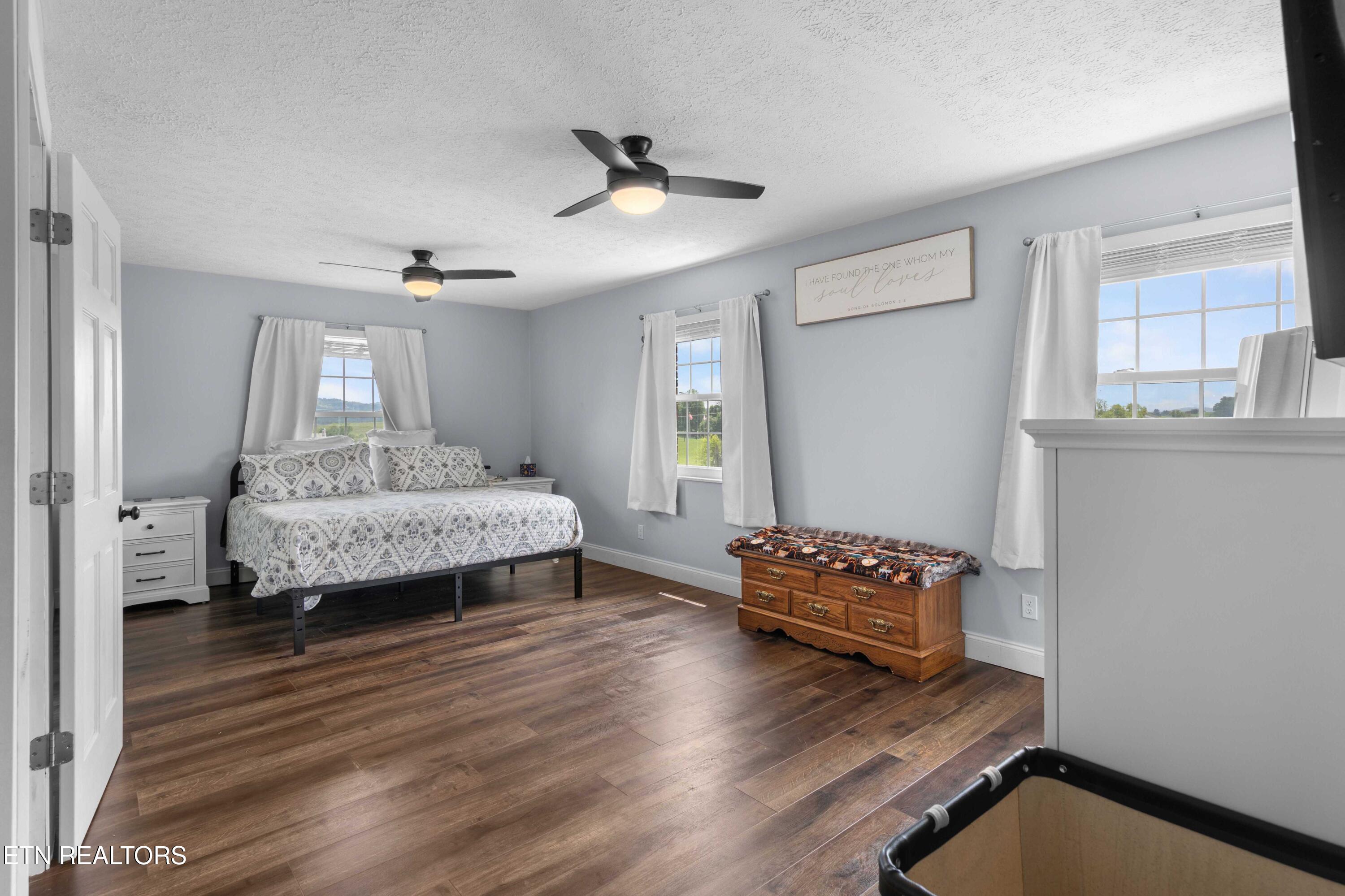 149 Woodson Lane Lafollette TN 37766