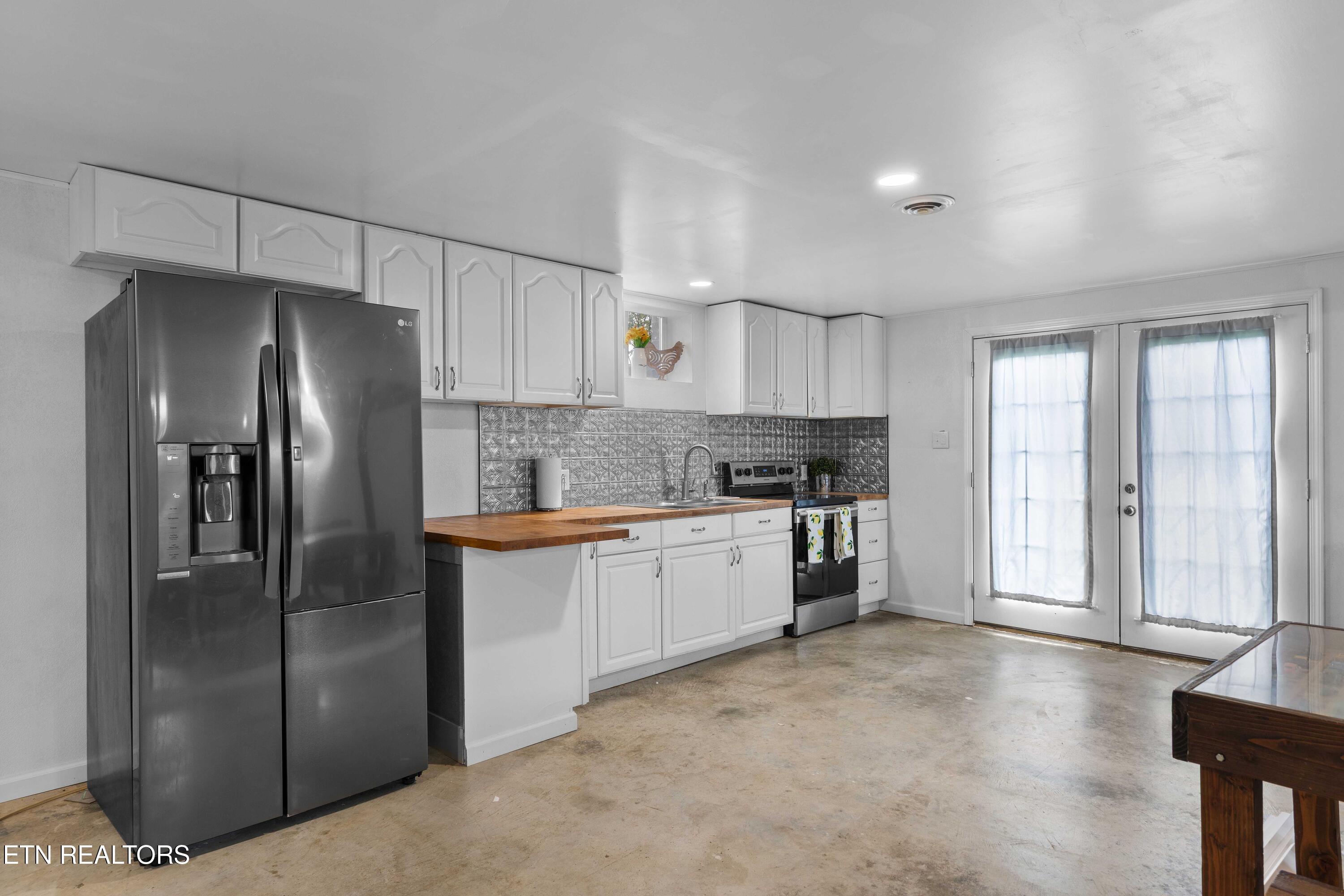 149 Woodson Lane Lafollette TN 37766