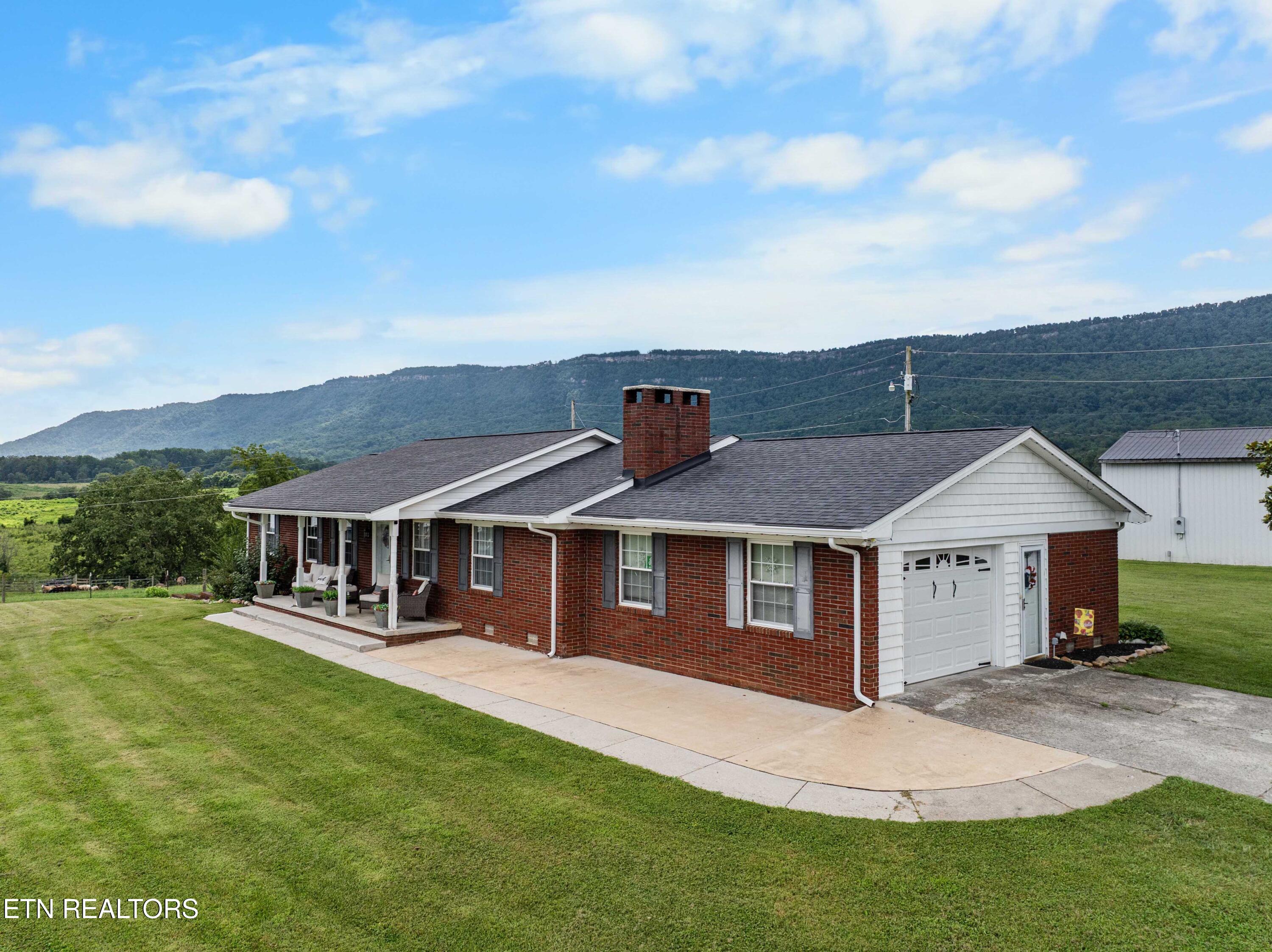 149 Woodson Lane Lafollette TN 37766