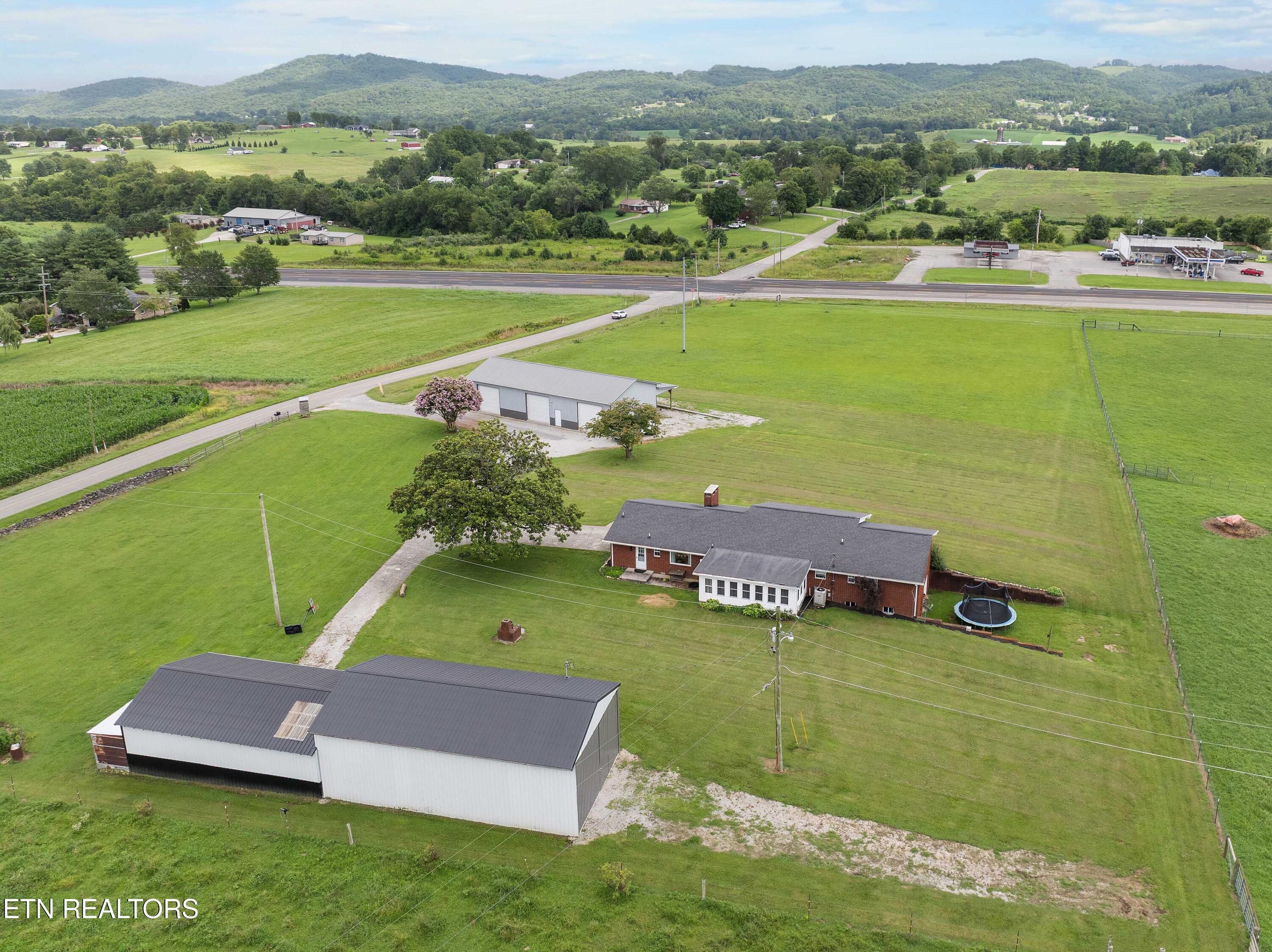 149 Woodson Lane Lafollette TN 37766