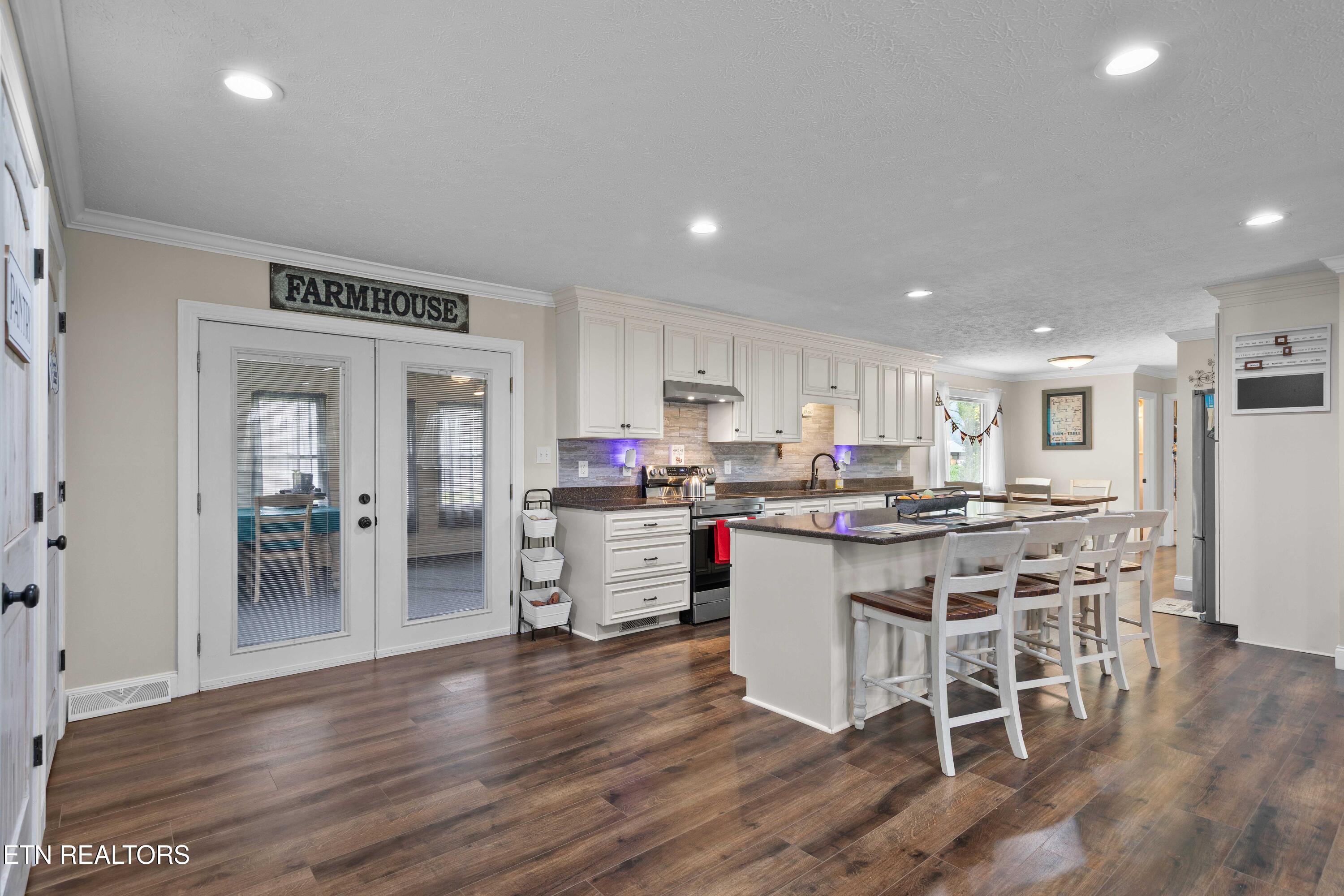 149 Woodson Lane Lafollette TN 37766