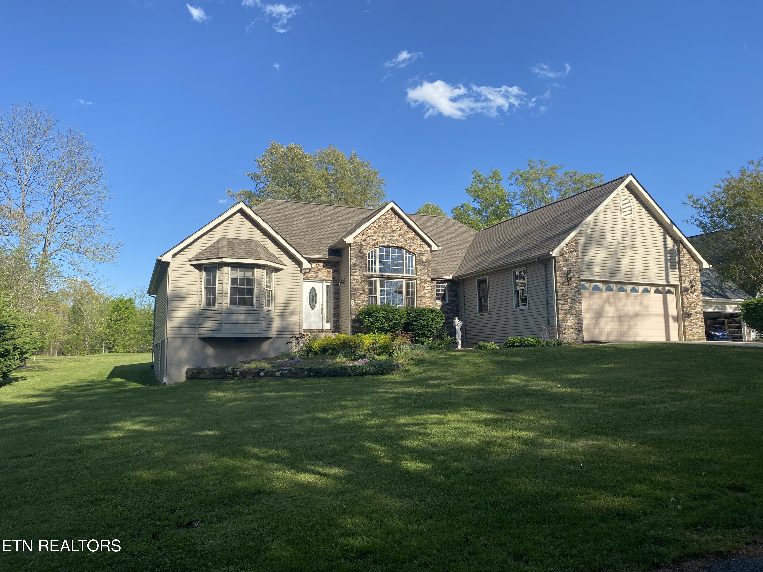 3112 Seminole Loop Crossville TN 38572