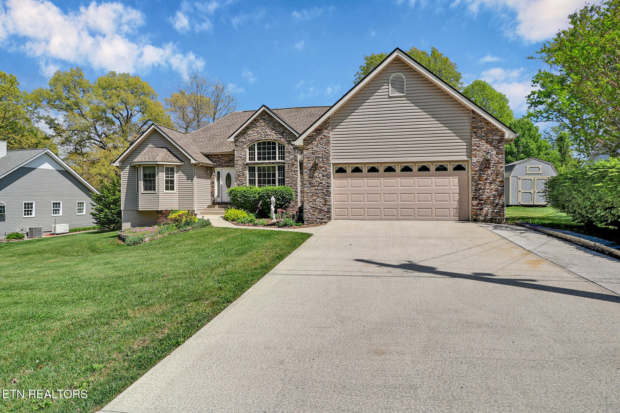 3112 Seminole Loop Crossville TN 38572