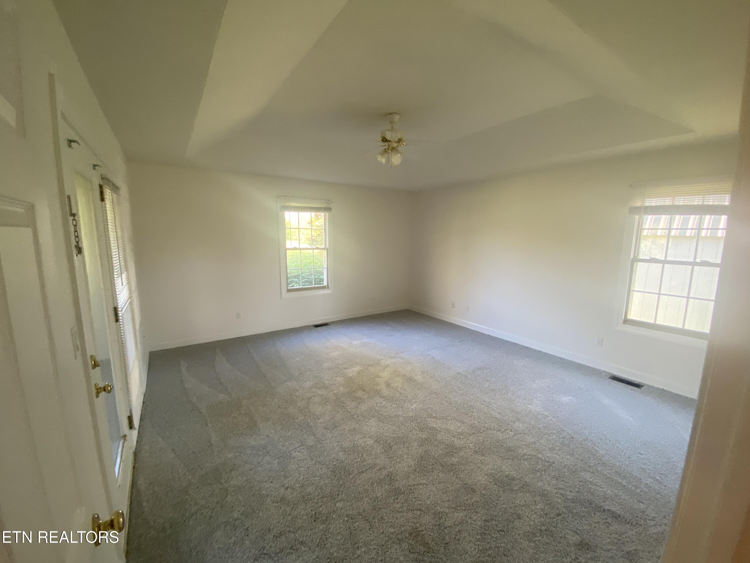 3112 Seminole Loop Crossville TN 38572