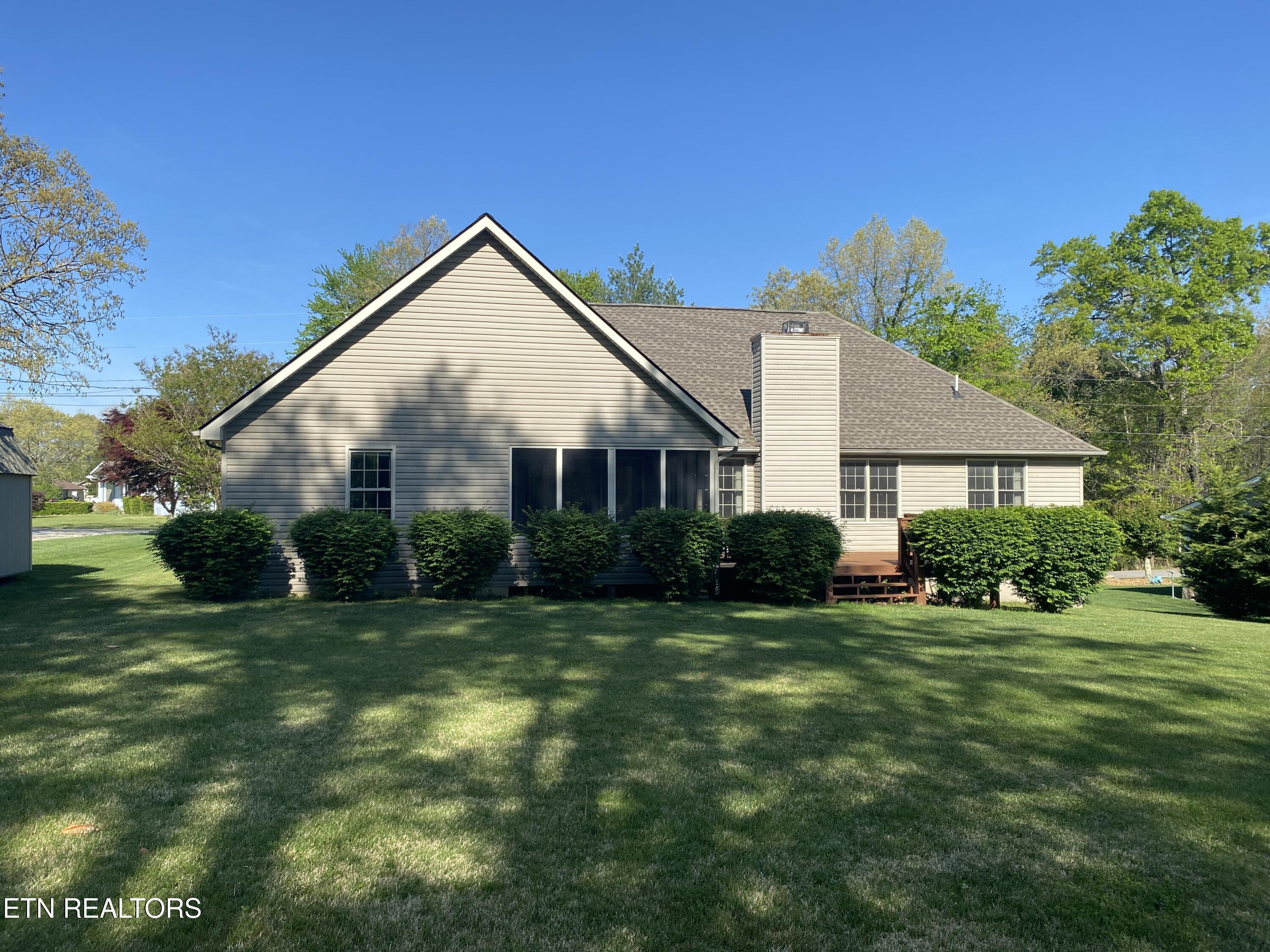 3112 Seminole Loop Crossville TN 38572