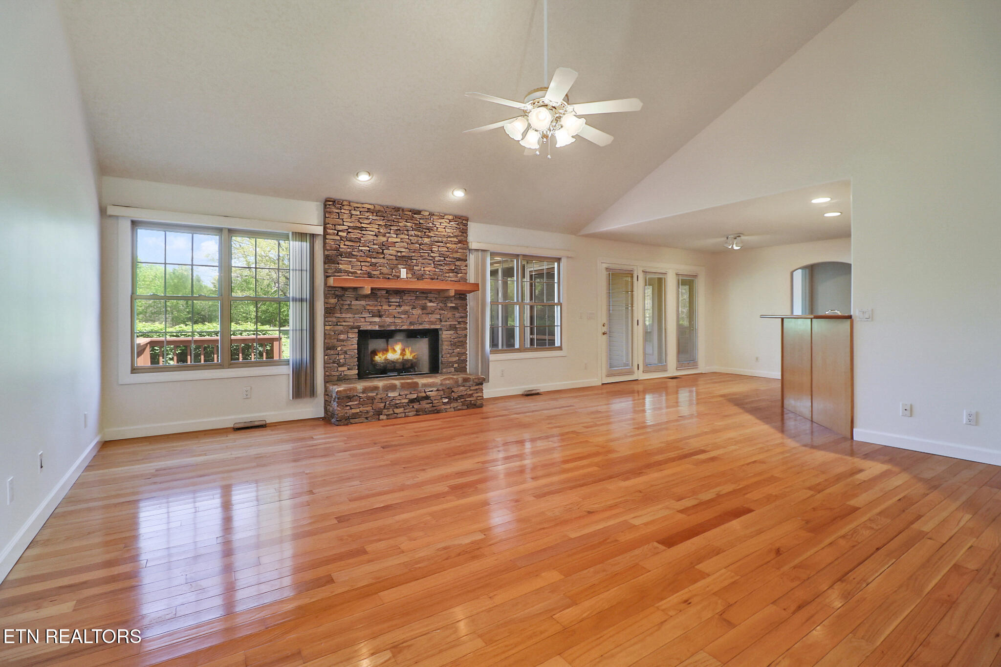 3112 Seminole Loop Crossville TN 38572