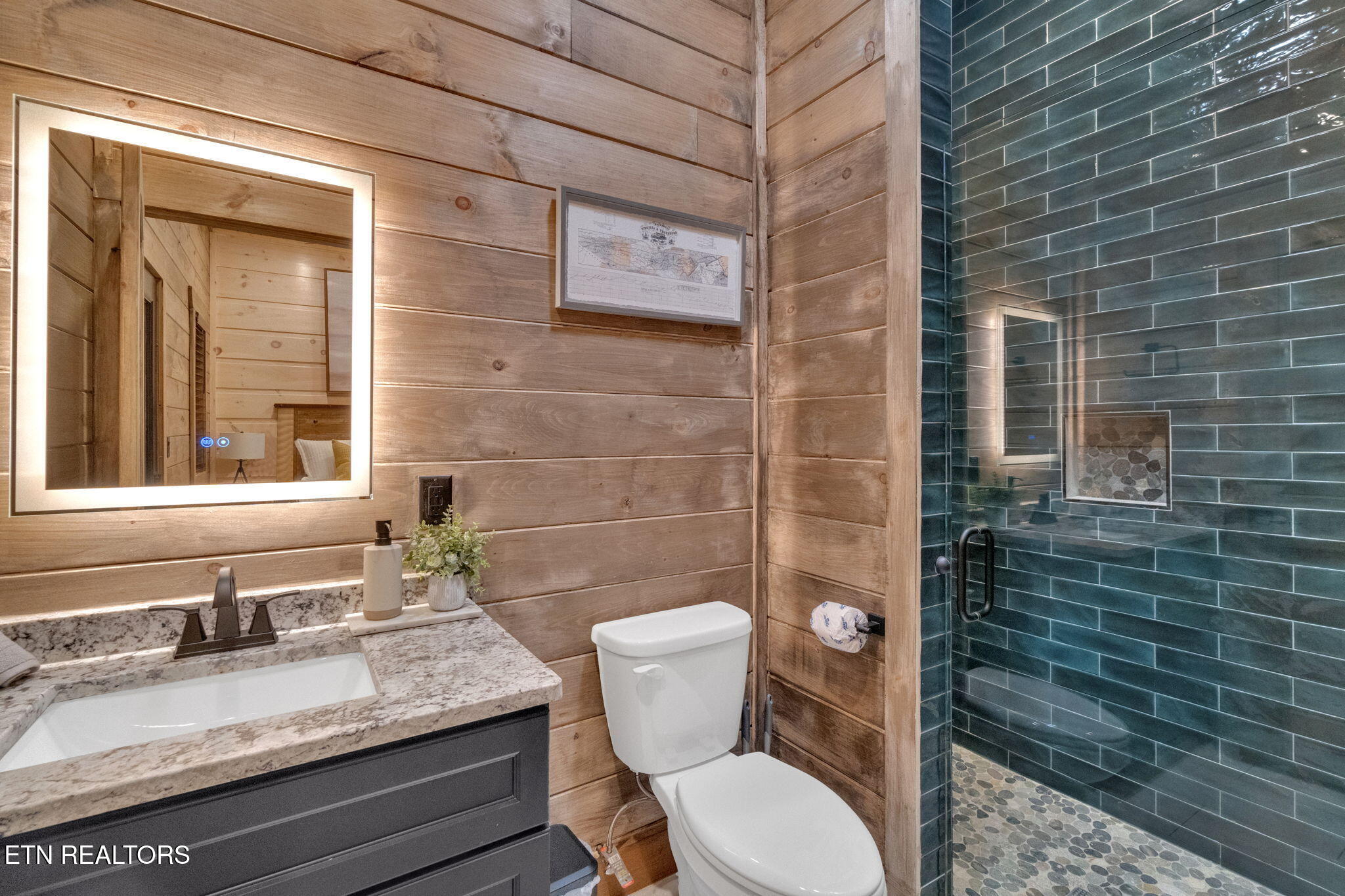 2520 Angelos Mountain Way Pigeon Forge TN 37862