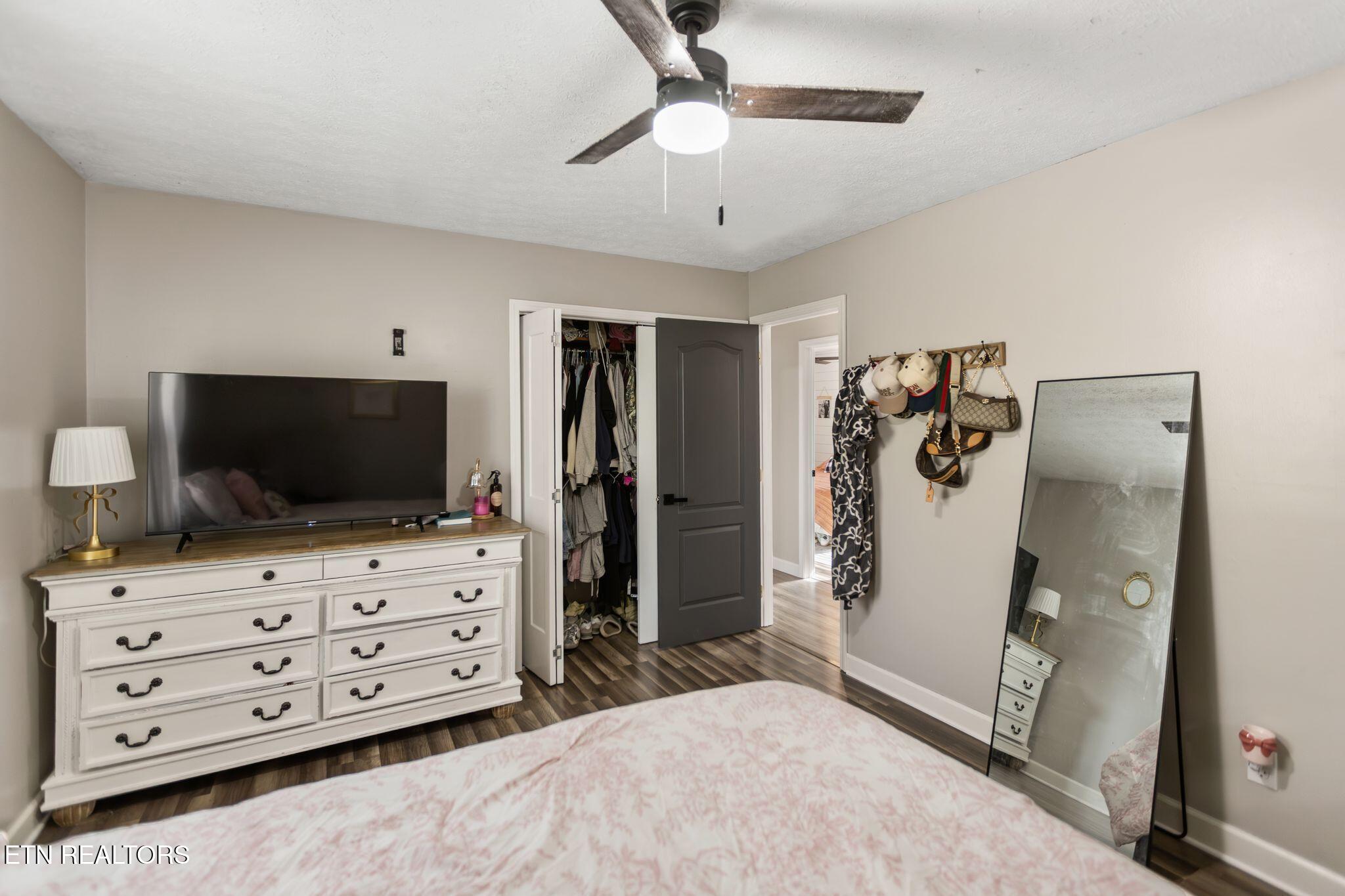 216 Greenwood Drive Harriman TN 37748