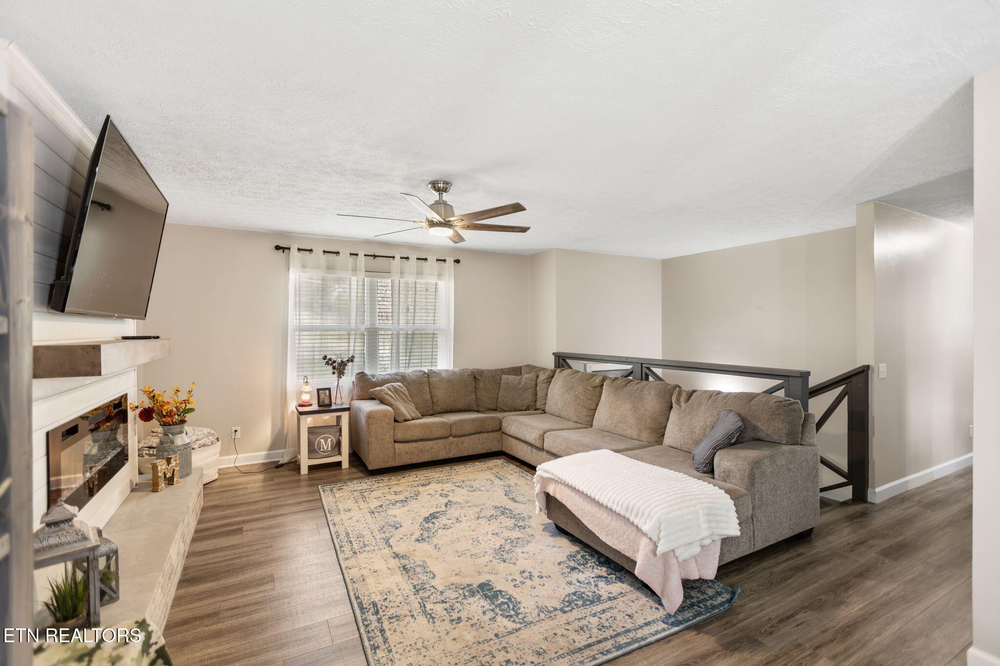 216 Greenwood Drive Harriman TN 37748