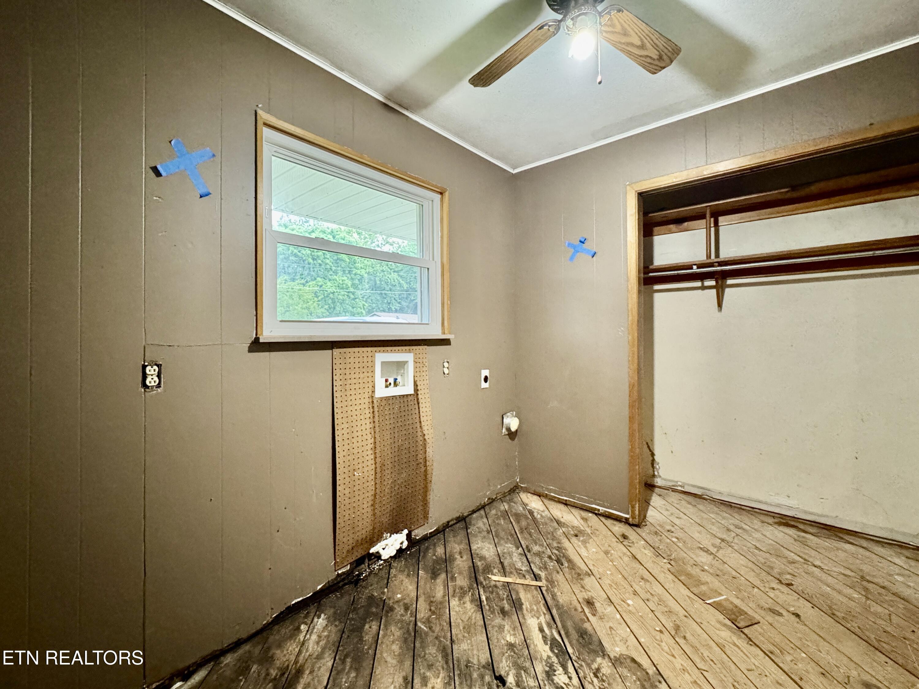 6124 Kirbury Knoxville TN 37909