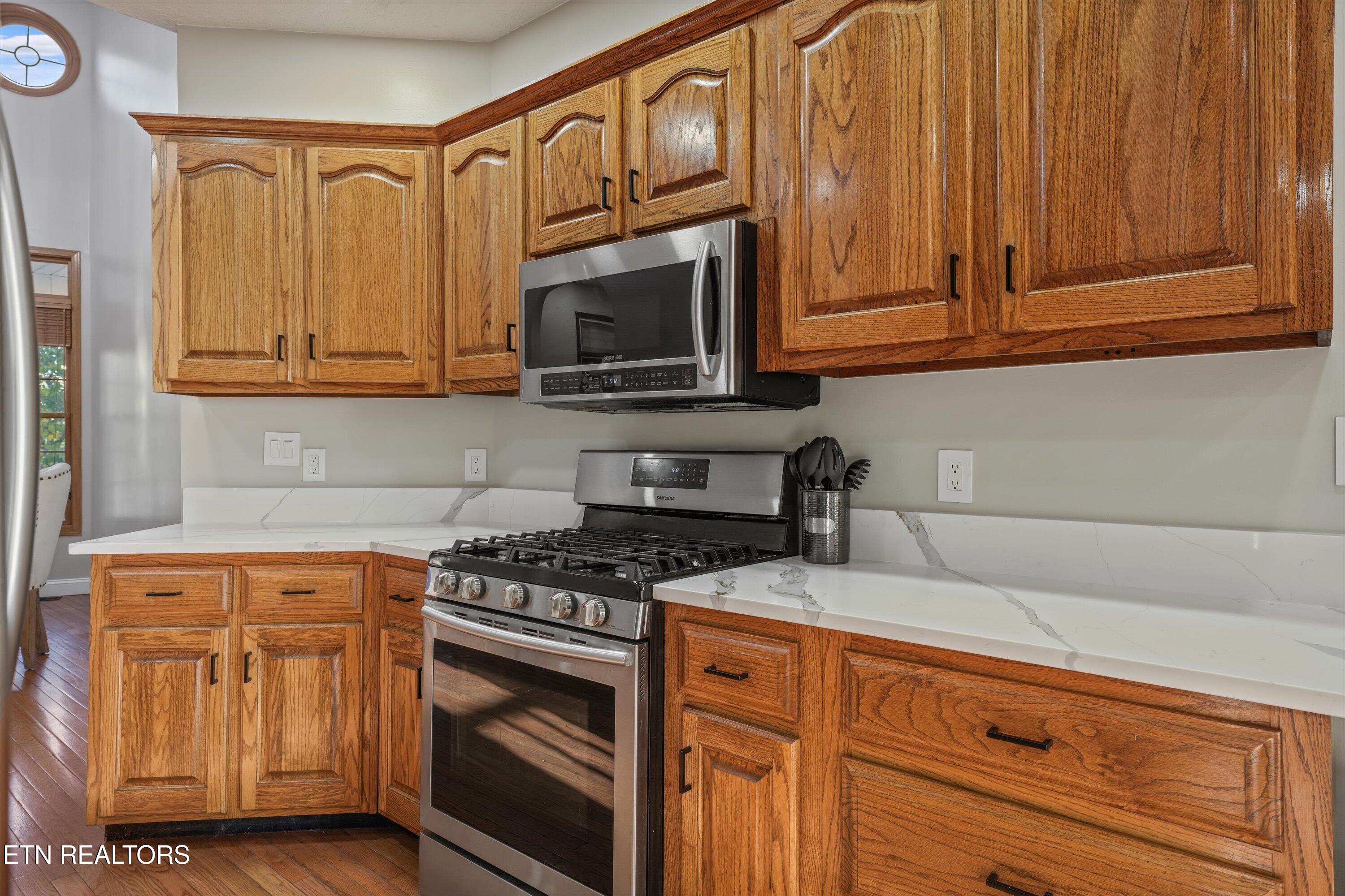 286 Bobcat Trail Caryville TN 37714