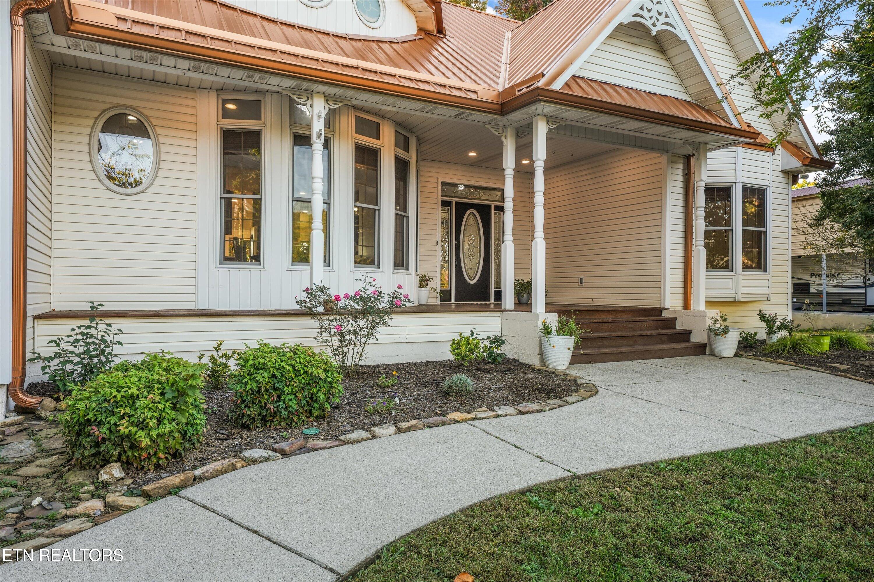 286 Bobcat Trail Caryville TN 37714