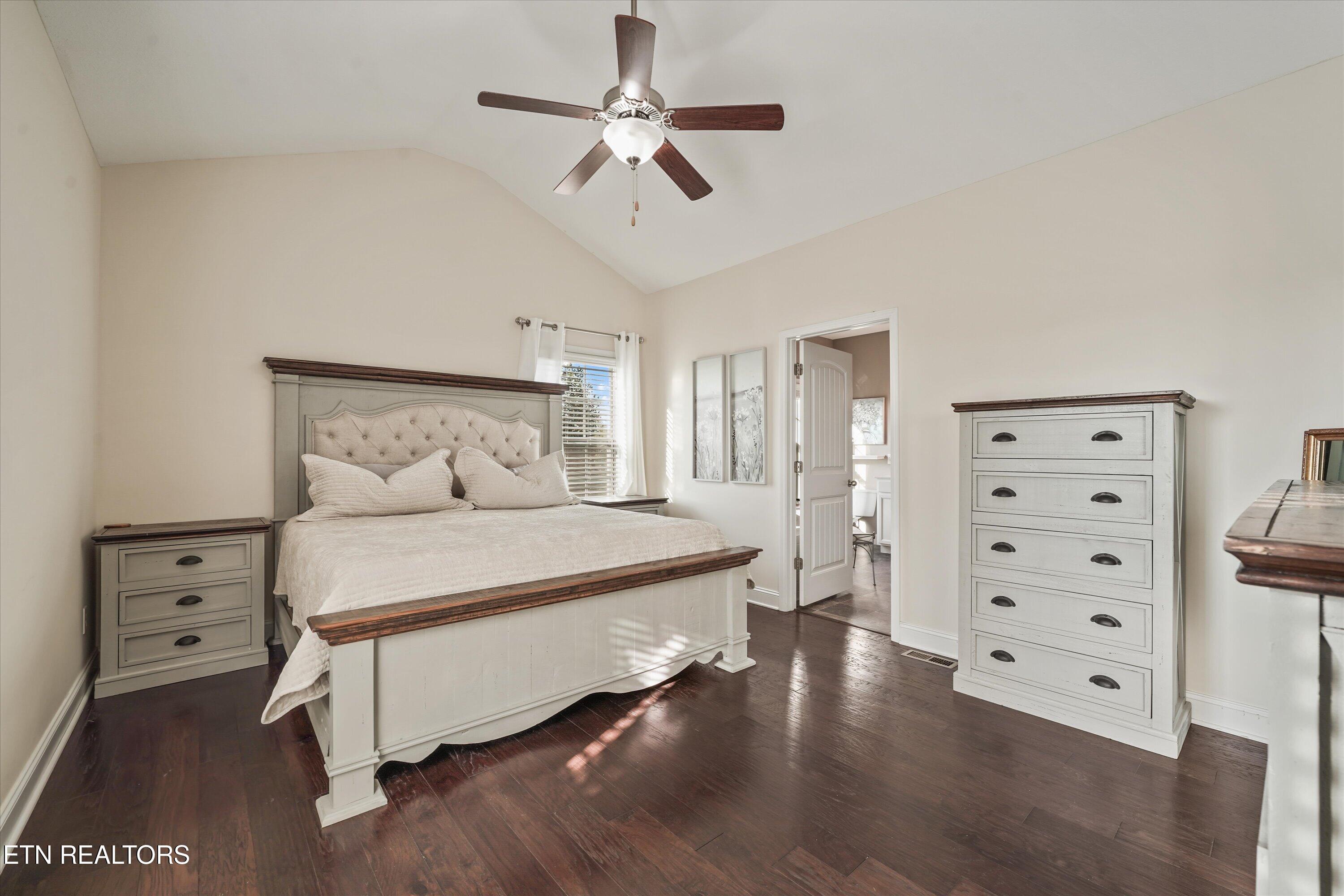6016 Hollow View Lane Knoxville TN 37924