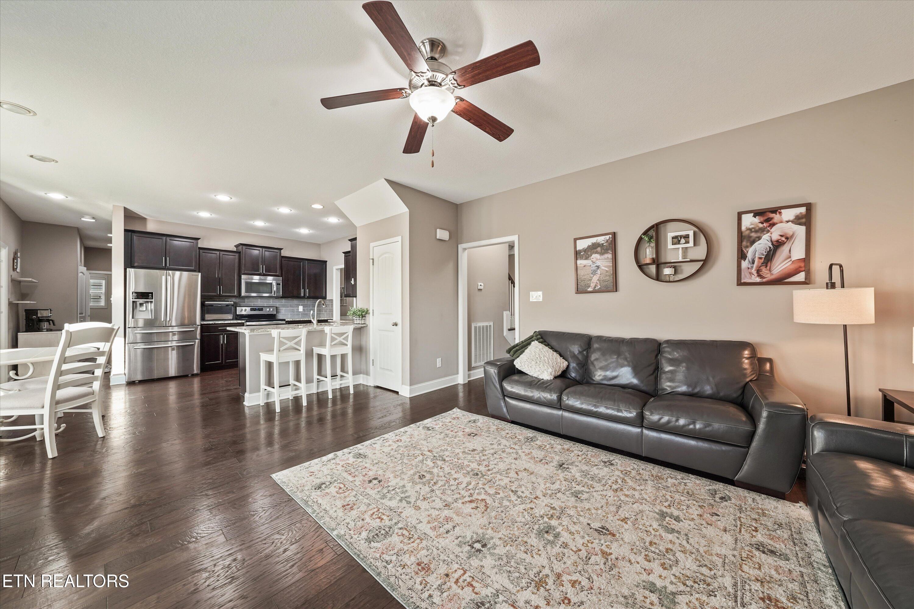6016 Hollow View Lane Knoxville TN 37924