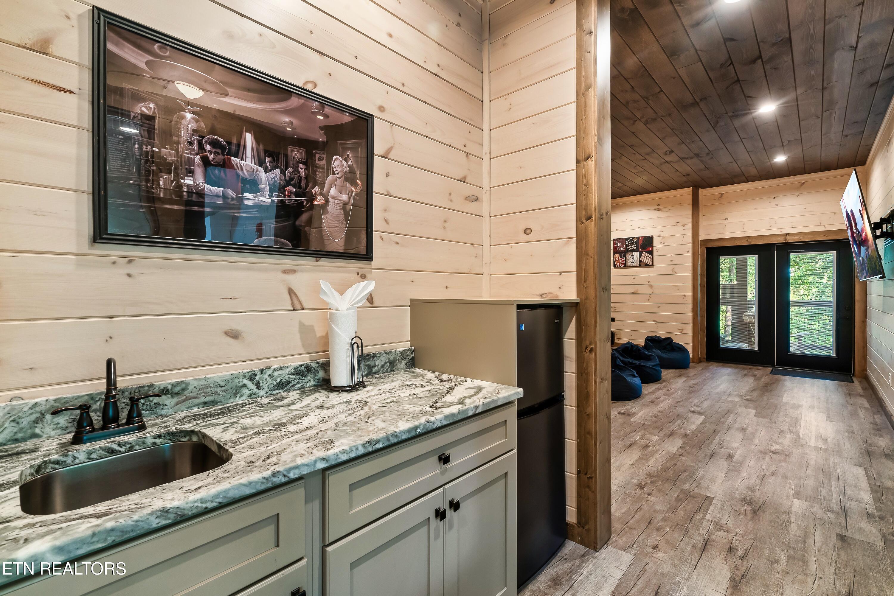 3504 Sandridge Way Pigeon Forge TN 37863