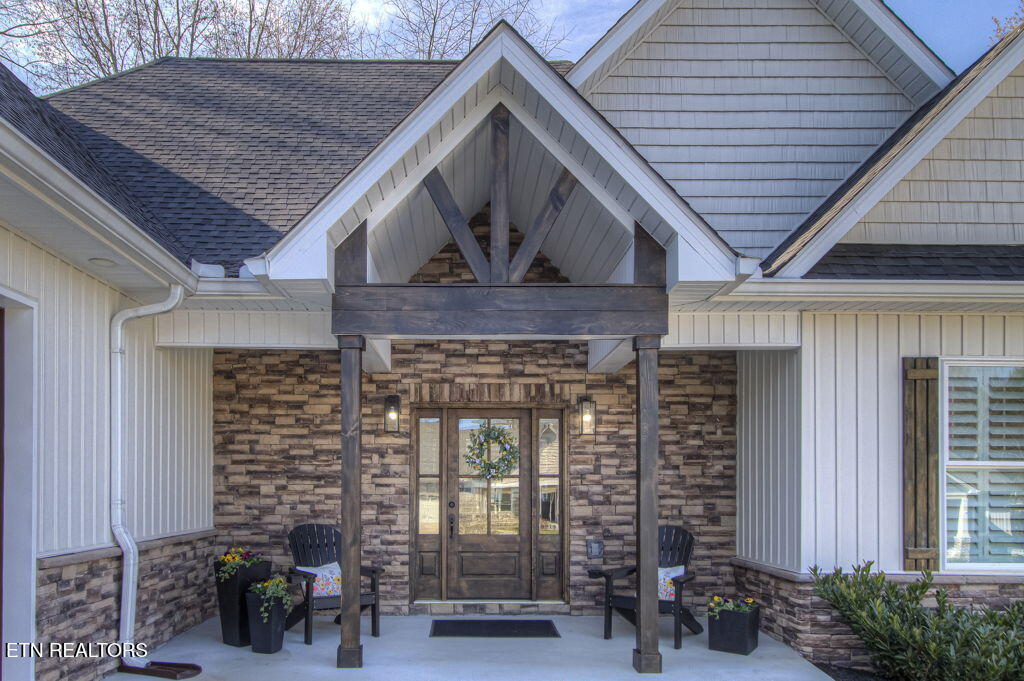 183 Saloli Way Loudon TN 37774